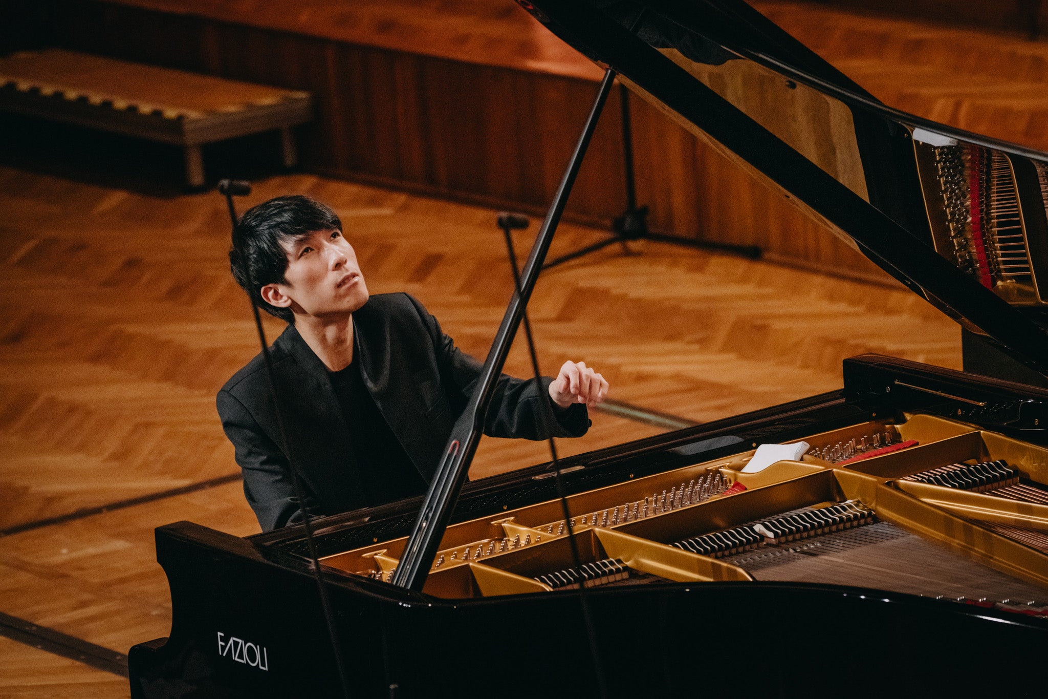 Eric Lu performs during the 3rd stage of the 19th International Fryderyk Chopin Piano Competition in Warsaw Philharmonic Hall, Poland, on 16 October 2025. (Photo by Krzysztof Szlezak)