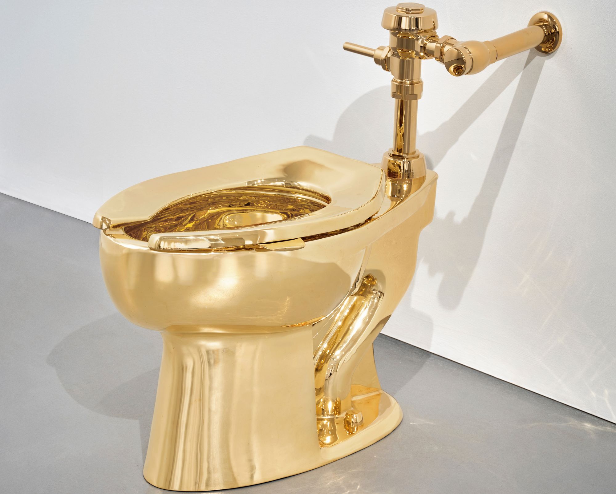 Sotheby's has announced it will auction a solid gold toilet, a sculpture by Italian artist Maurizio Cattelan called "America"