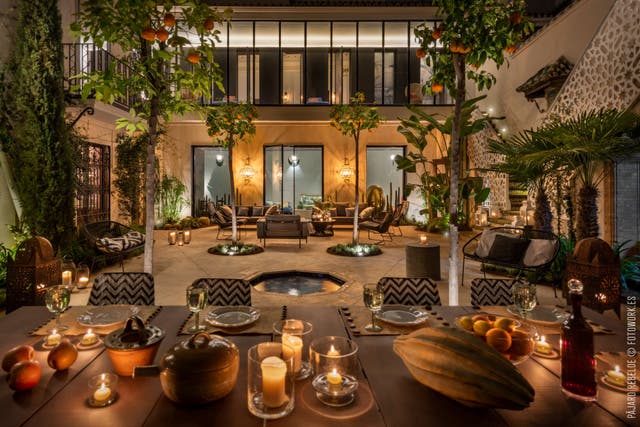 <p>Pajaro Rebelde has a stunning, shady courtyard garden</p>