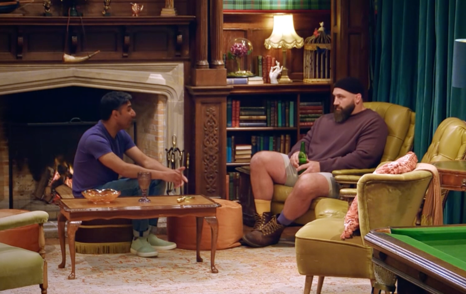 尼克·穆罕默德和喬·馬勒密謀抓捕叛徒