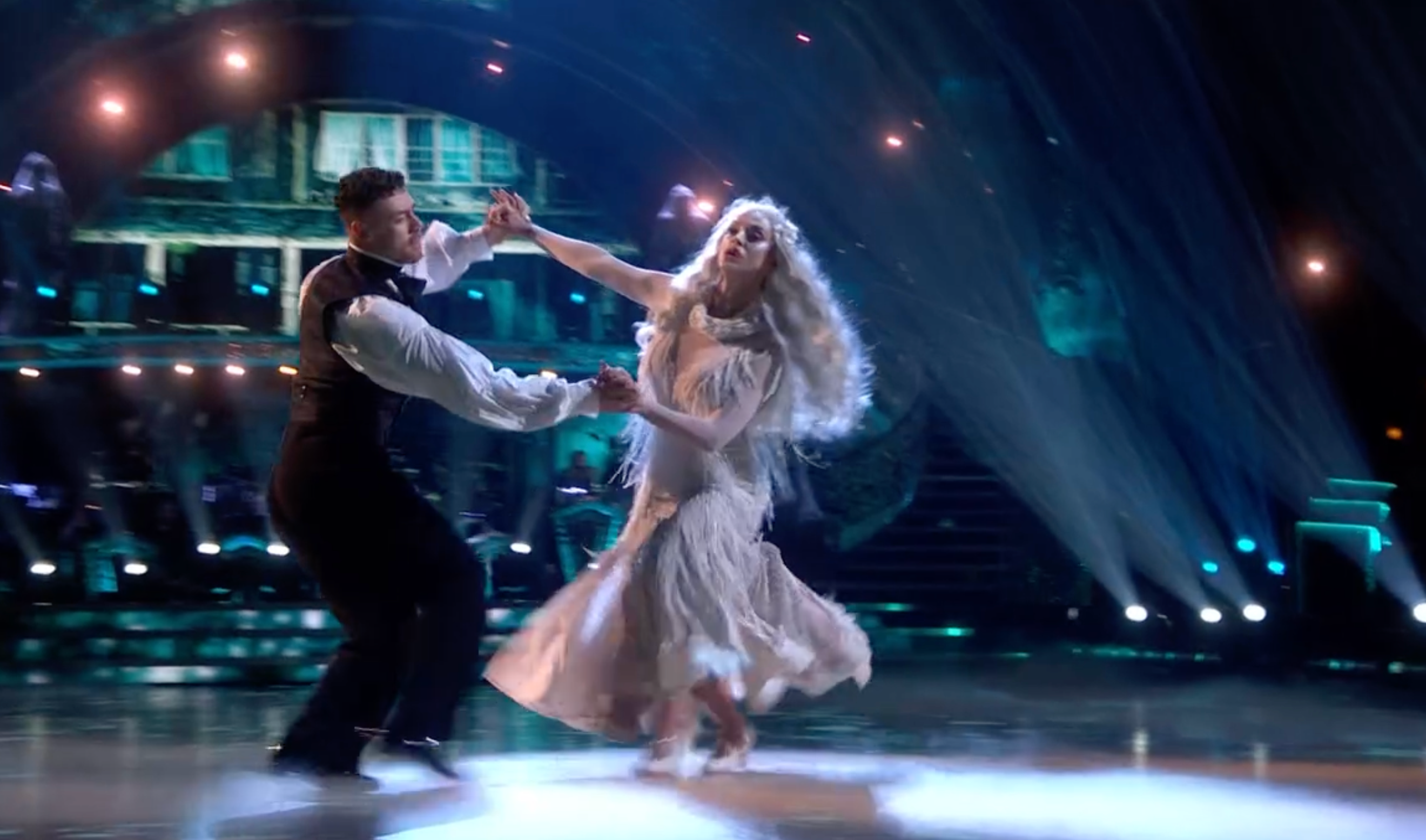 Vicky Pattison foi a sétima celebridade a sair do Strictly Come Dancing