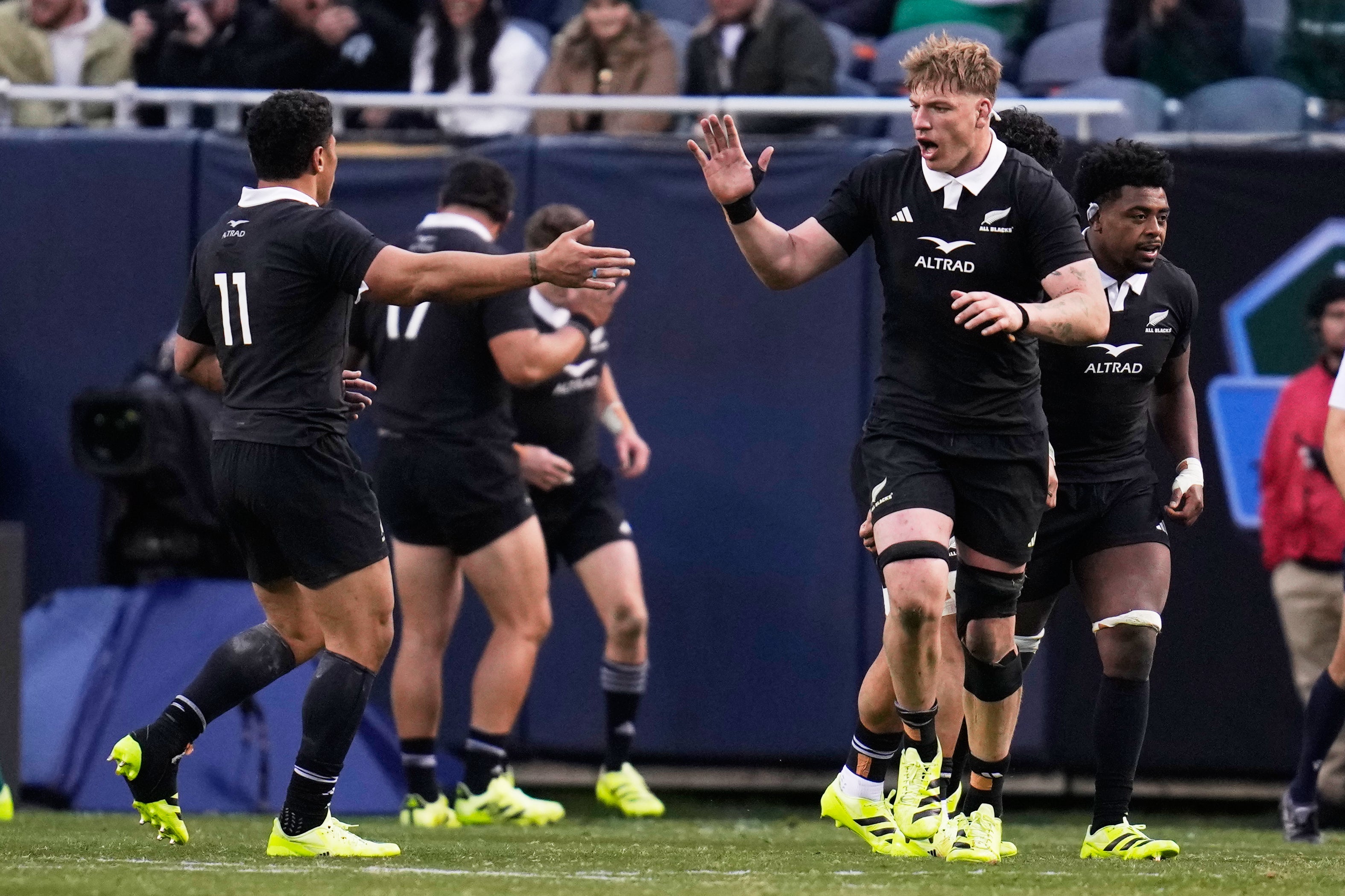 New Zealand gain revenge on Ireland in Chicago after controversial Tadhg Beirne red card