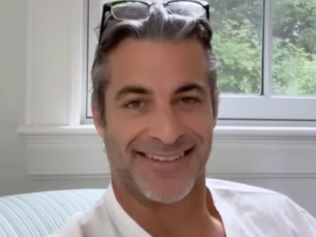 Jim Curtis is a transformational coach and master hypnotherapist