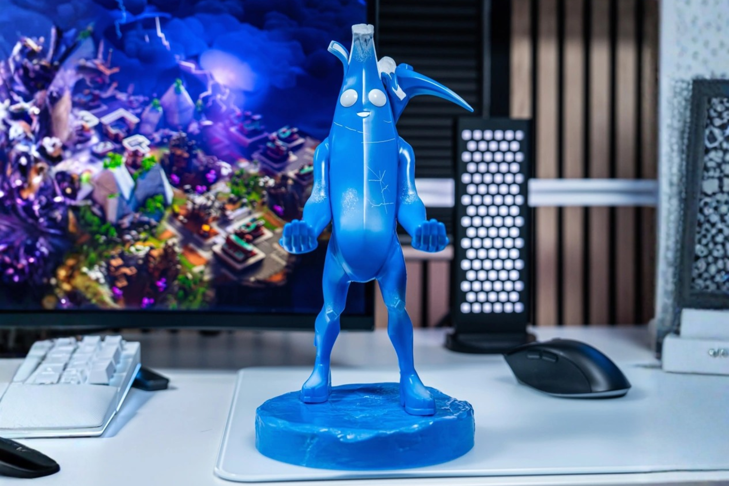 Best gifts for teenagers Indybest review Fortnite polar peely XL cable guy 