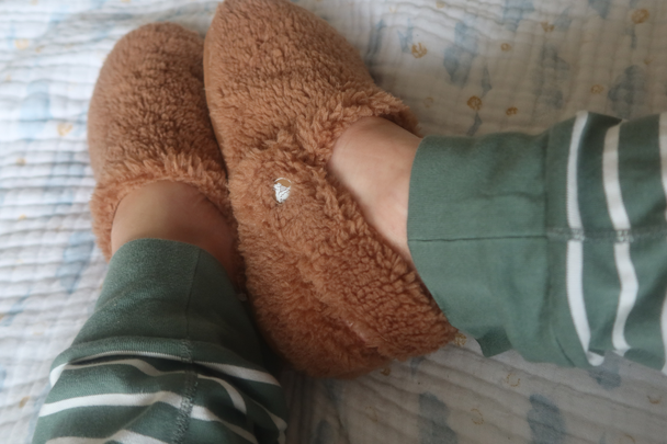 Best gifts for teenagers Indybest review Crocs cozzzy slippers