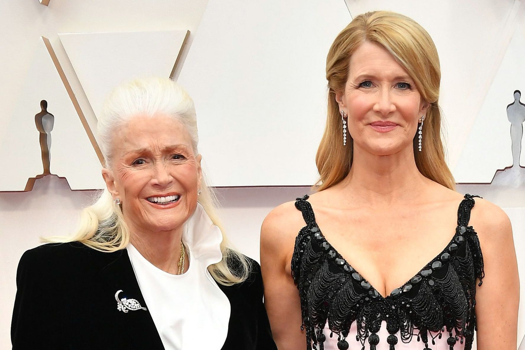 Laura Dern announced the death of her mother, Diane Ladd, on November 3