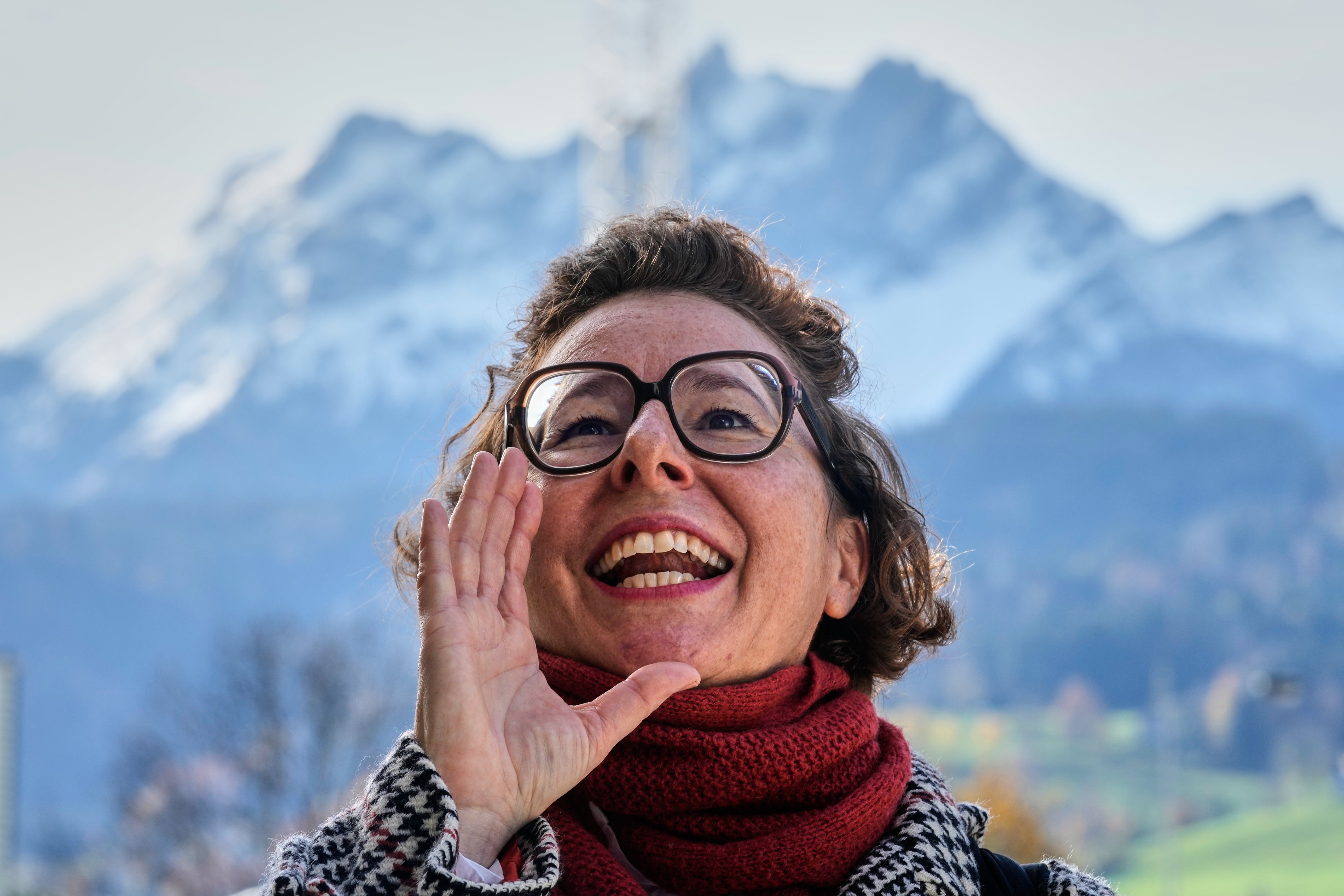 HSLU professor and yodel teacher Nadja Räss states that yodeling is the fifth language of Switzerland