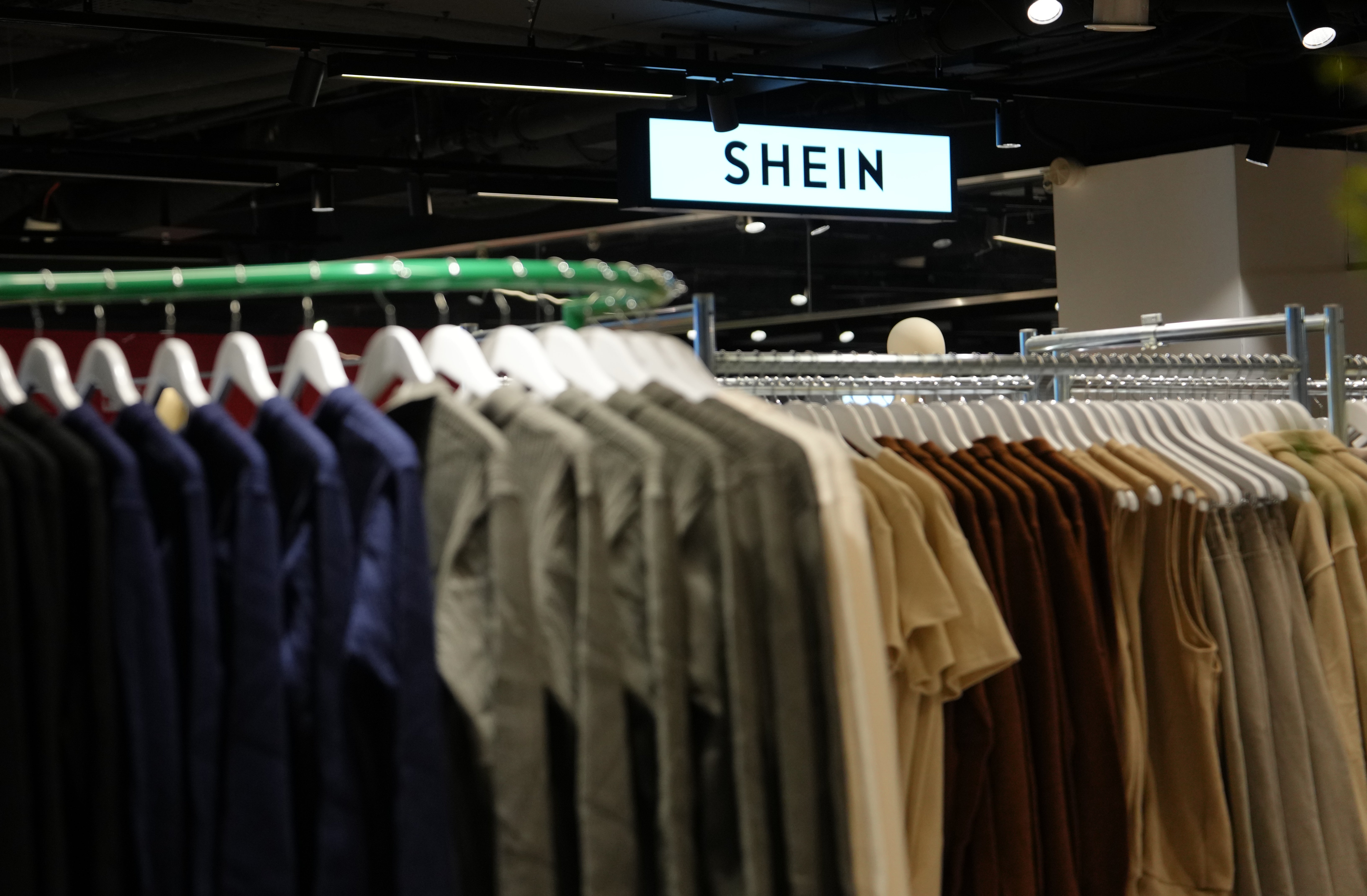 While Shein’s own clothing range remains accessible, the government now aims for a full site suspension to compel stricter product vetting