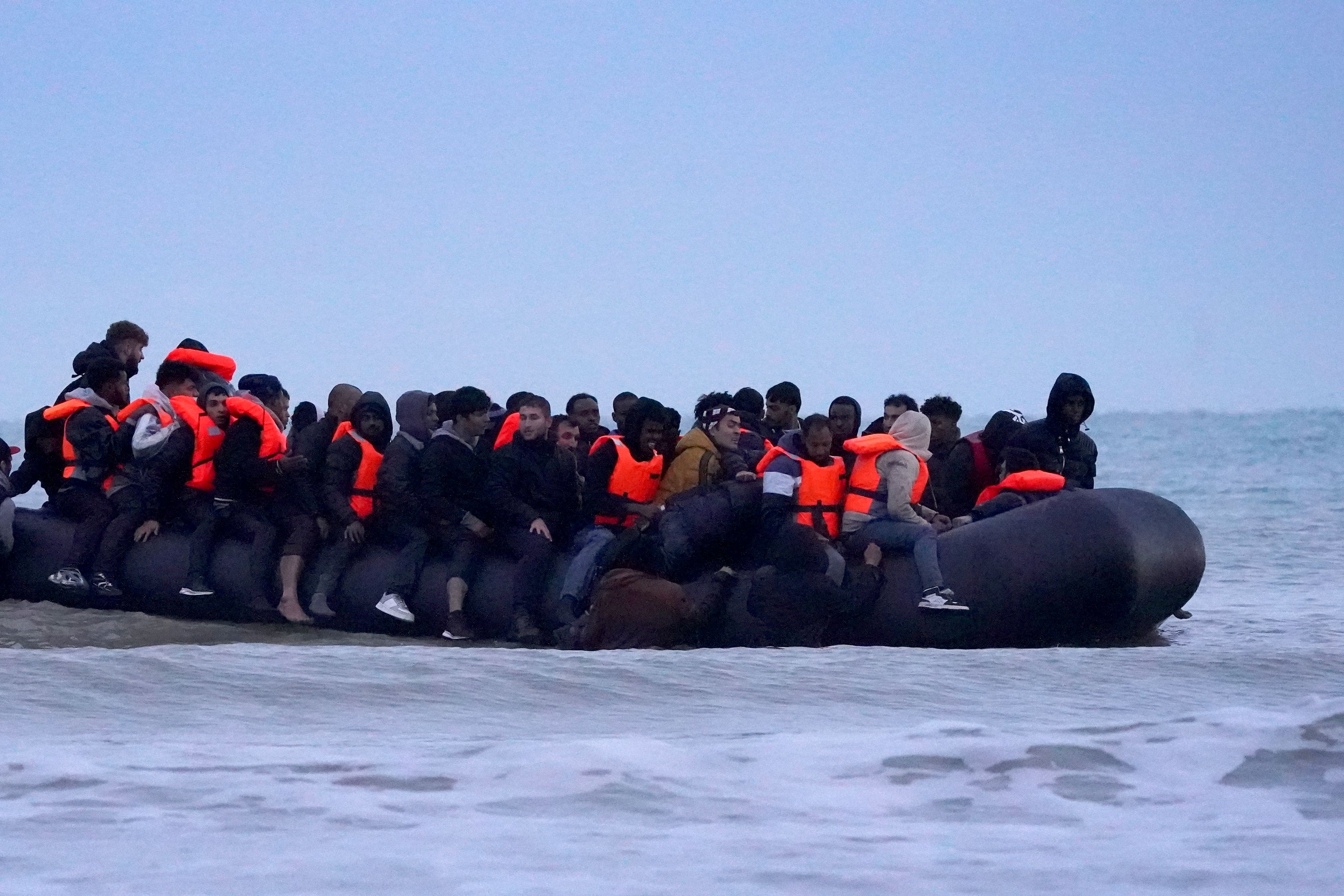 French police plan to use large nets to stop small boats crossing the English Channel