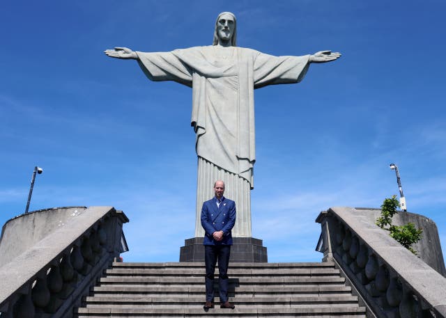 <p>William recreated his mother’s famous photo in front of the Christ the Redeemer statue</p>