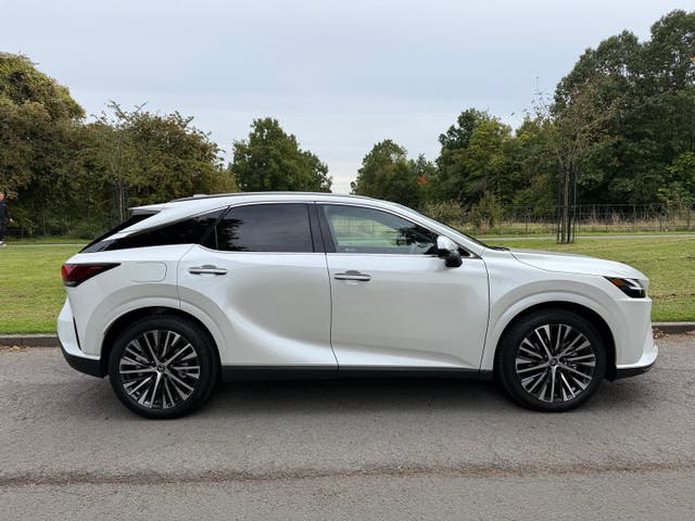 <p>Plug-in hybrid technology has just been introduced to the Lexus RX for the first time</p>