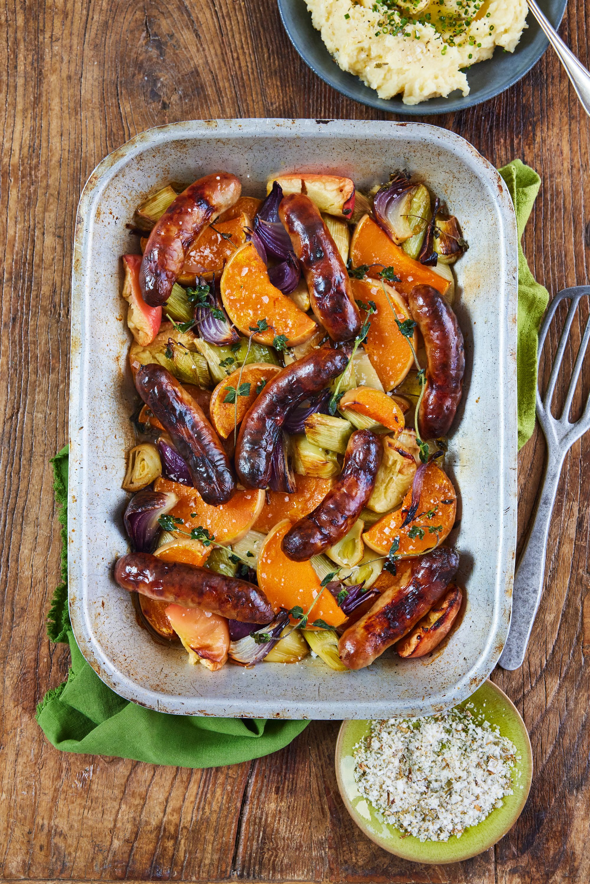 Proof that comfort food doesn’t have to take hours – golden gnocchi in a silky pumpkin sauce, topped with walnuts and fried sage