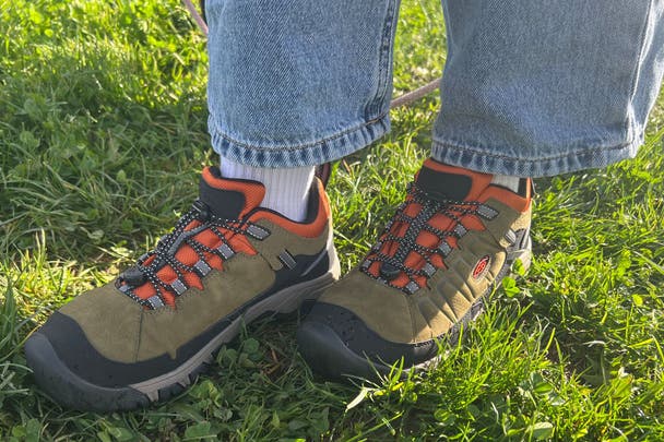 best kids' walking boots indybest review Keen big kids’ targhee IV waterproof hiking shoe