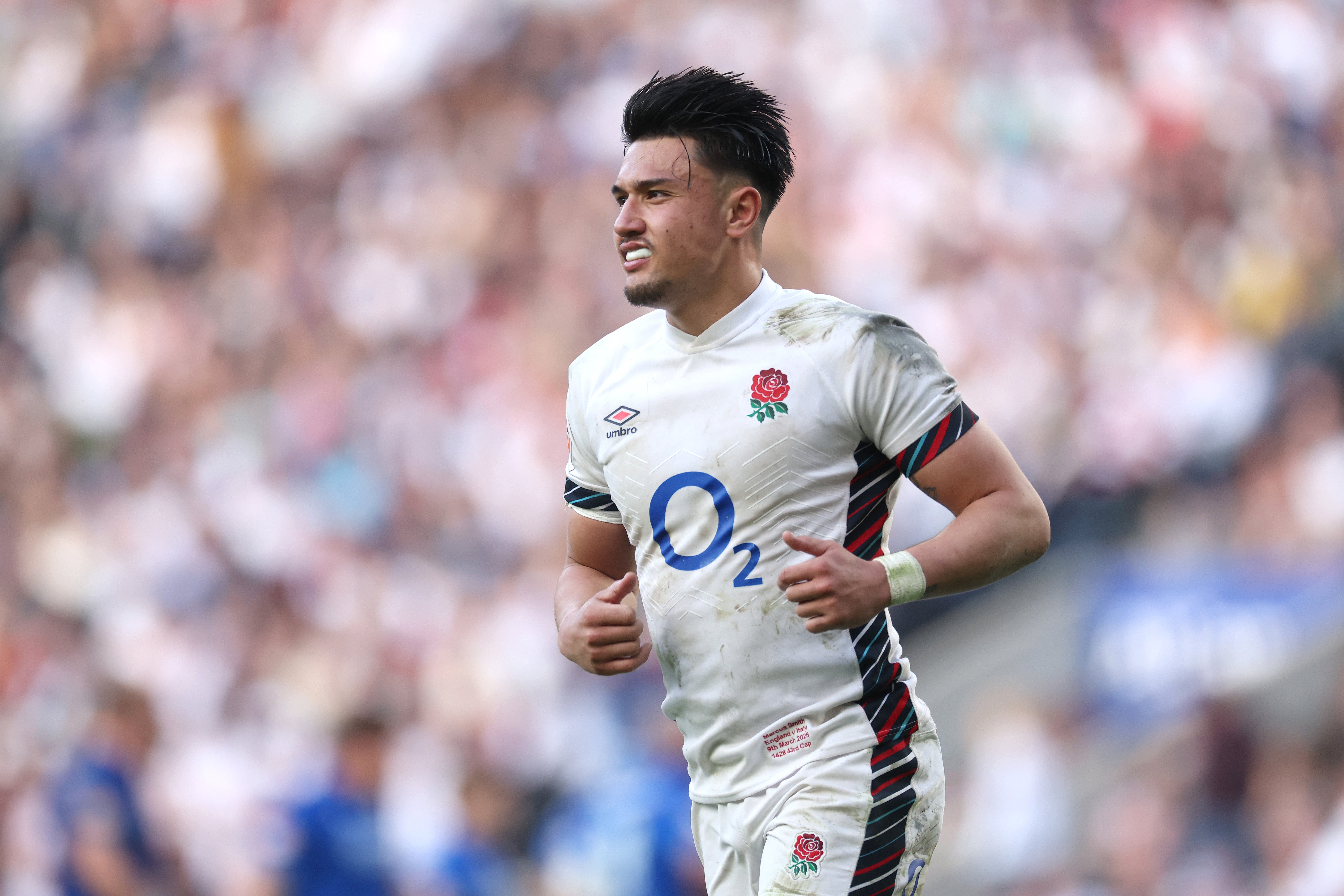 <p>Marcus Smith is back in the England side at full-back</p>