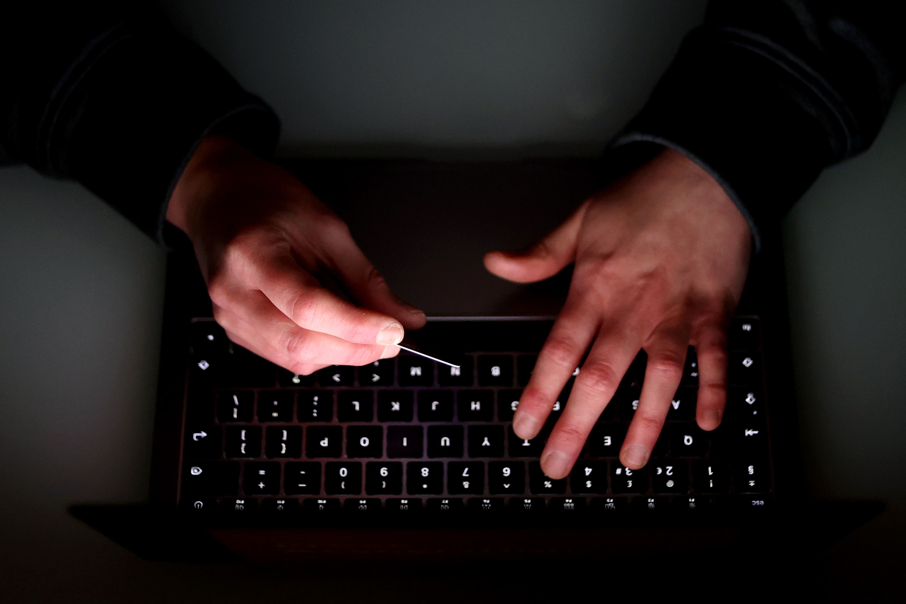 The Treasury committee has warned that online betting can lead to harmful, addictive, high-frequency gambling