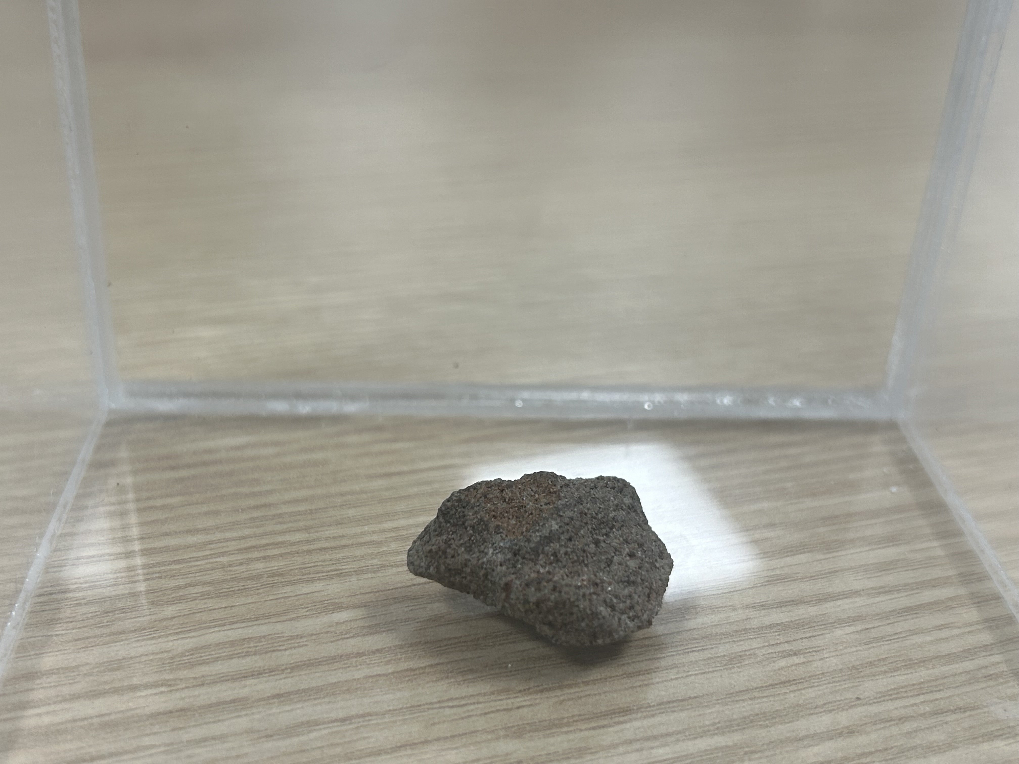 One fragment of the stone ended up being kept in the SNP offices