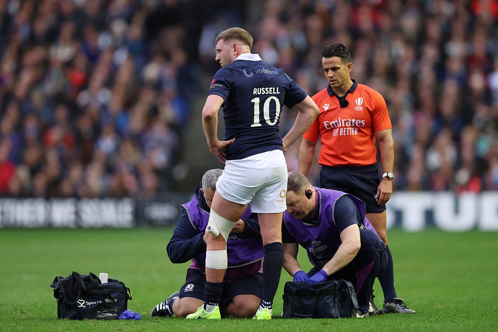 Finn Russell receives treatment against New Zealand