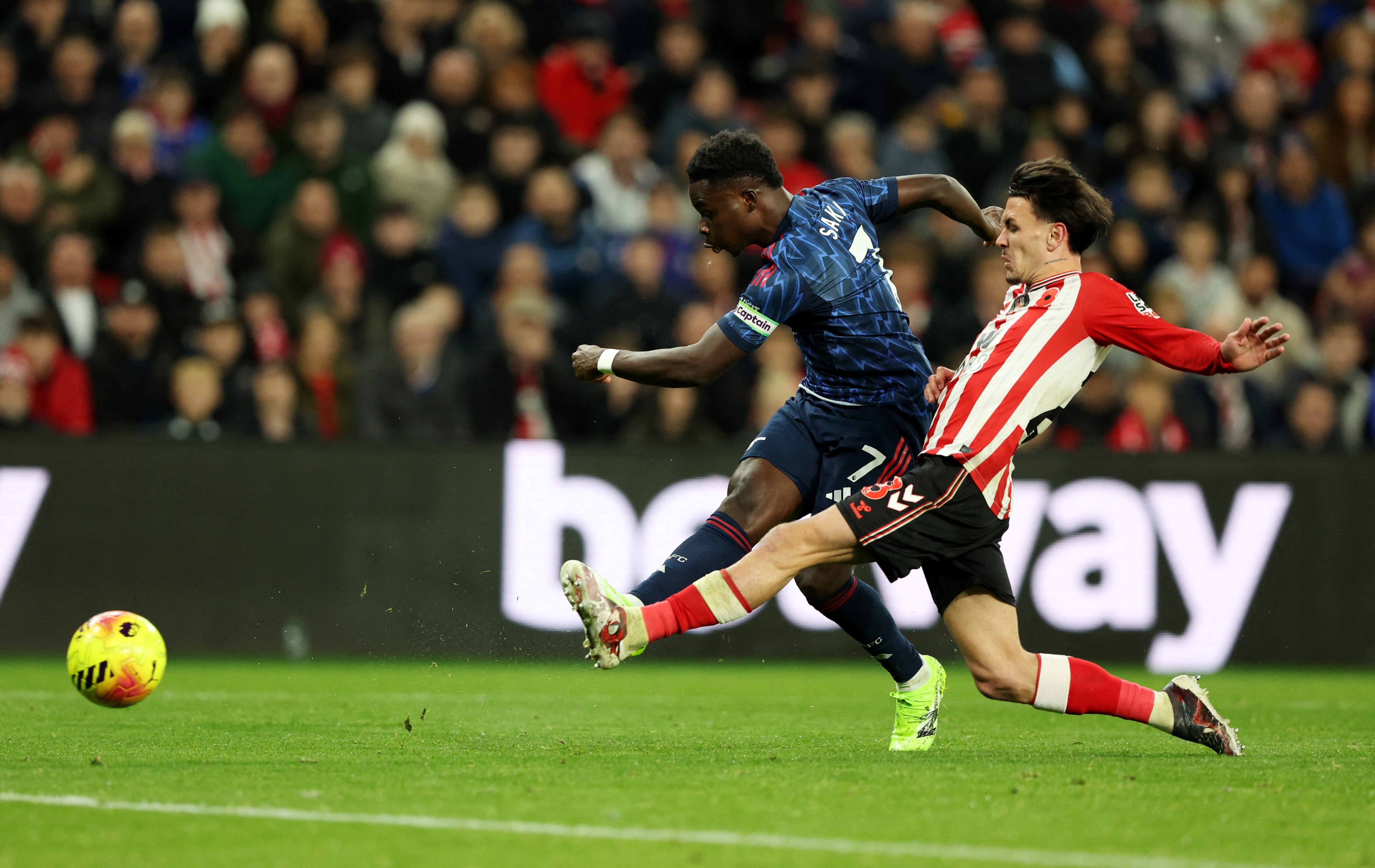 Saka say he and his Arsenal teammates are not listening to outside noise