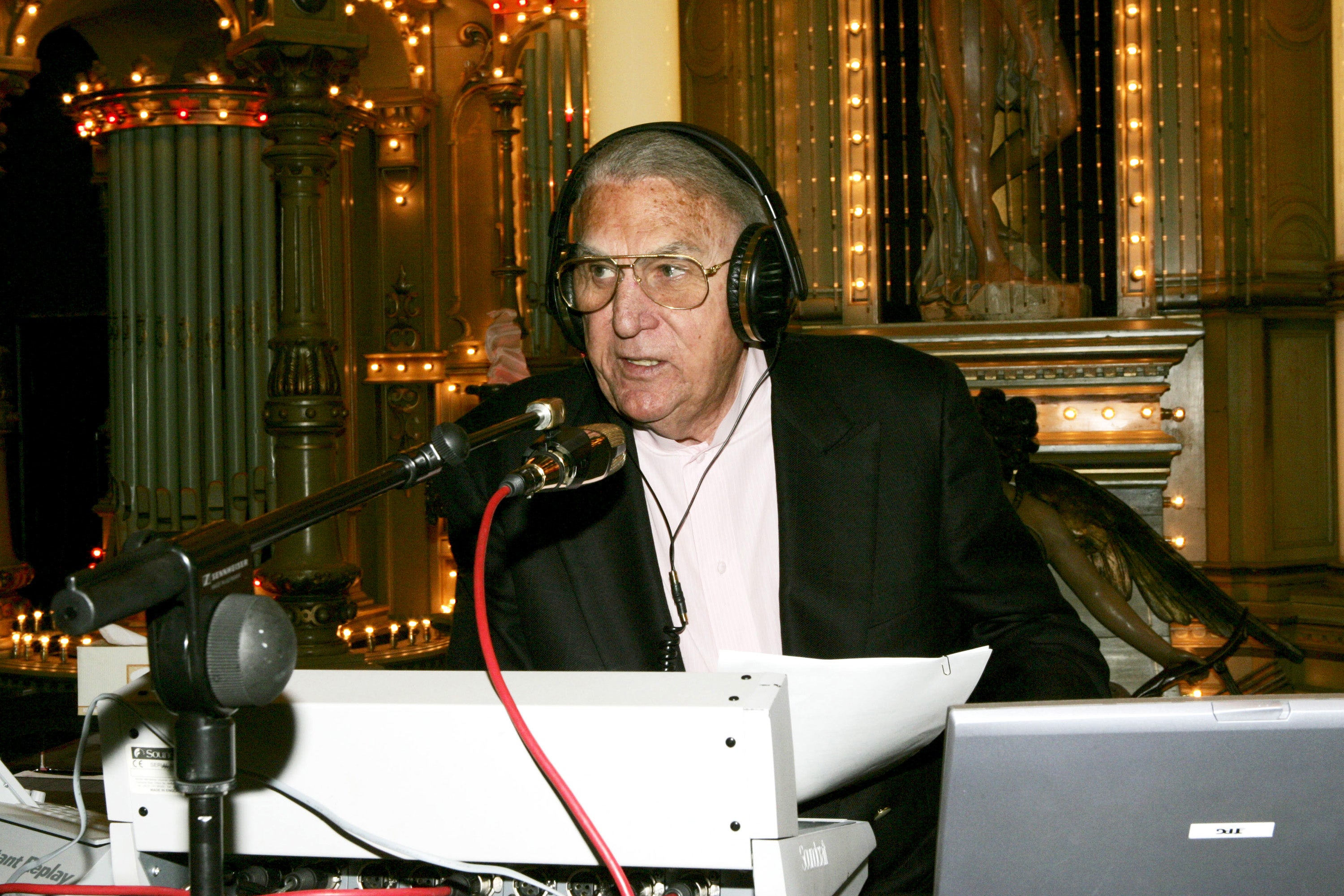 John Laws, the towering and often divisive figure of Australian talk radio known as the ‘Golden Tonsils’, has died