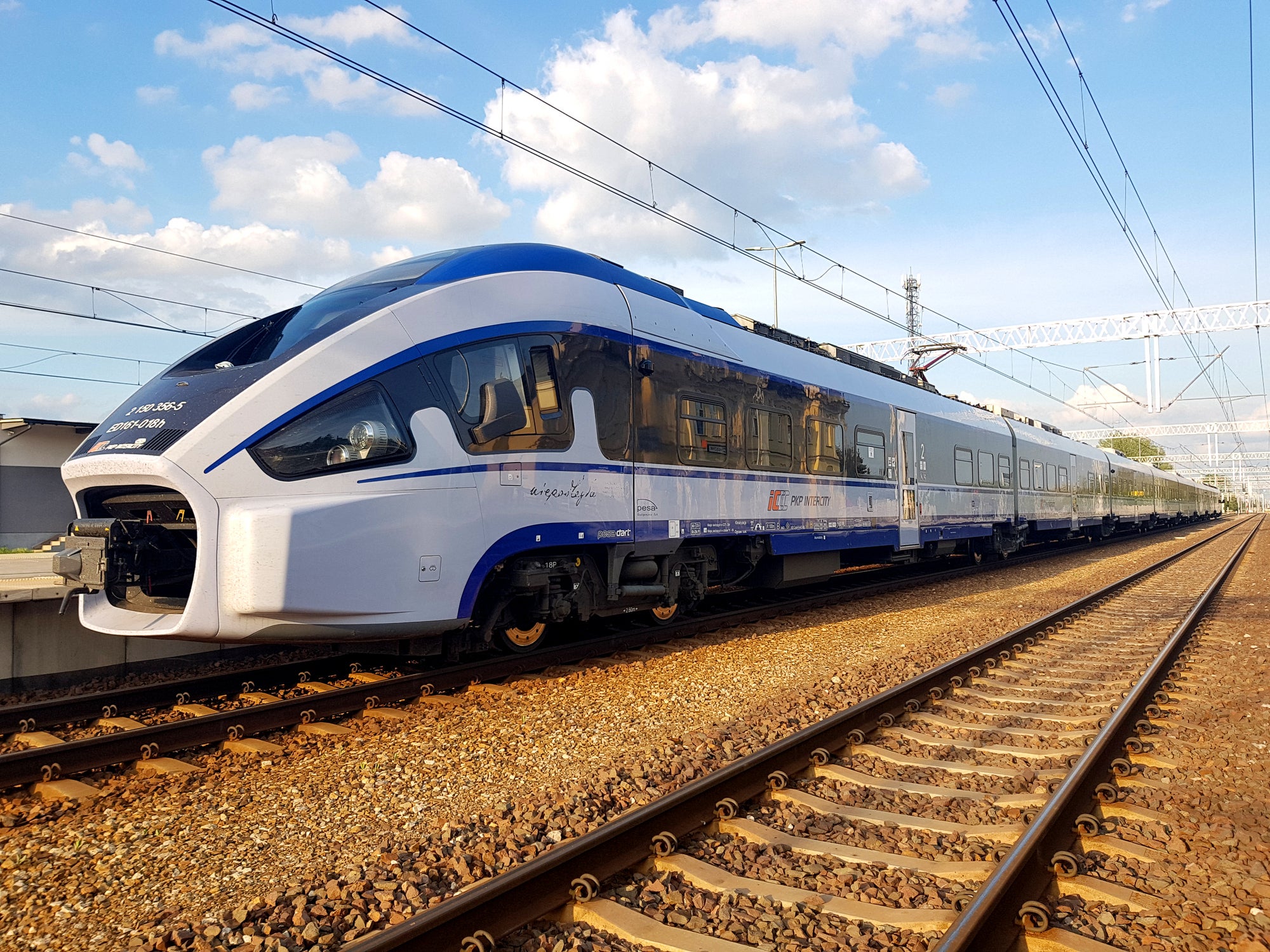 <p>Polish operator PKP Intercity will run the service  </p>