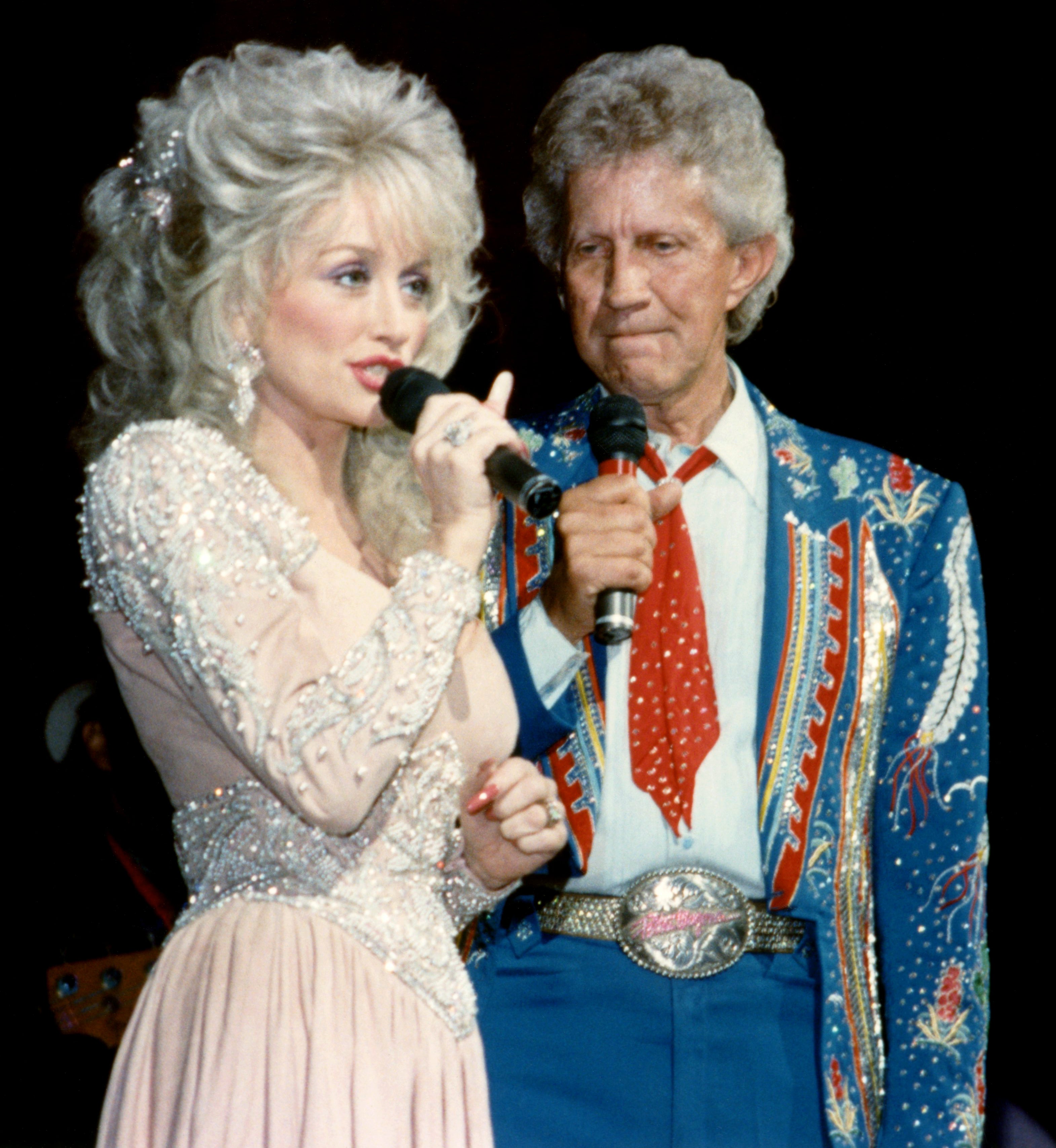 Dolly Parton says her mentor Porter Wagoner considered her career rise a ‘threat’