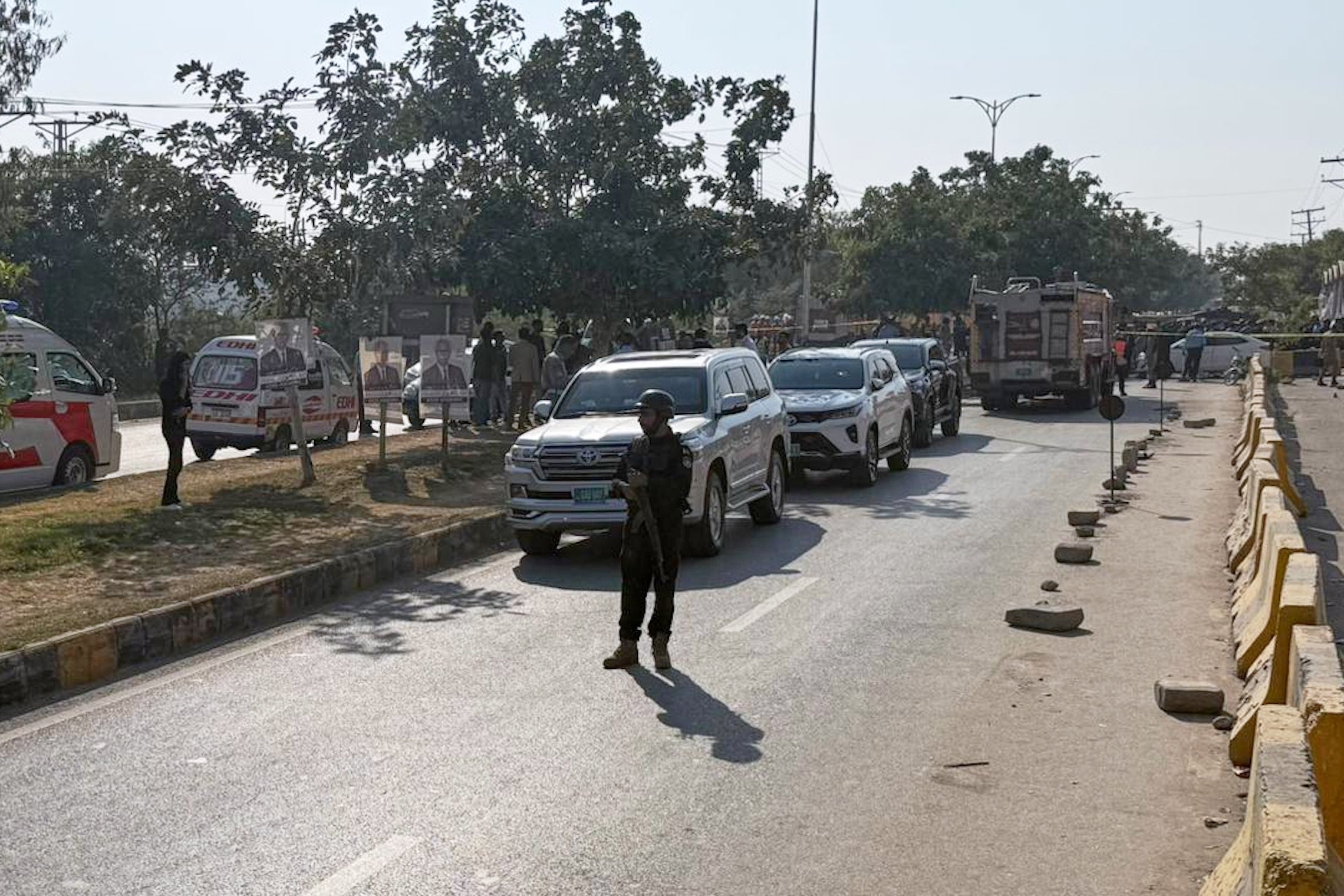 Pakistani security officials stand guard after a powerful car bomb exploded outside a district court in Islamabad, Pakistan, Tuesday, 11 November 2025