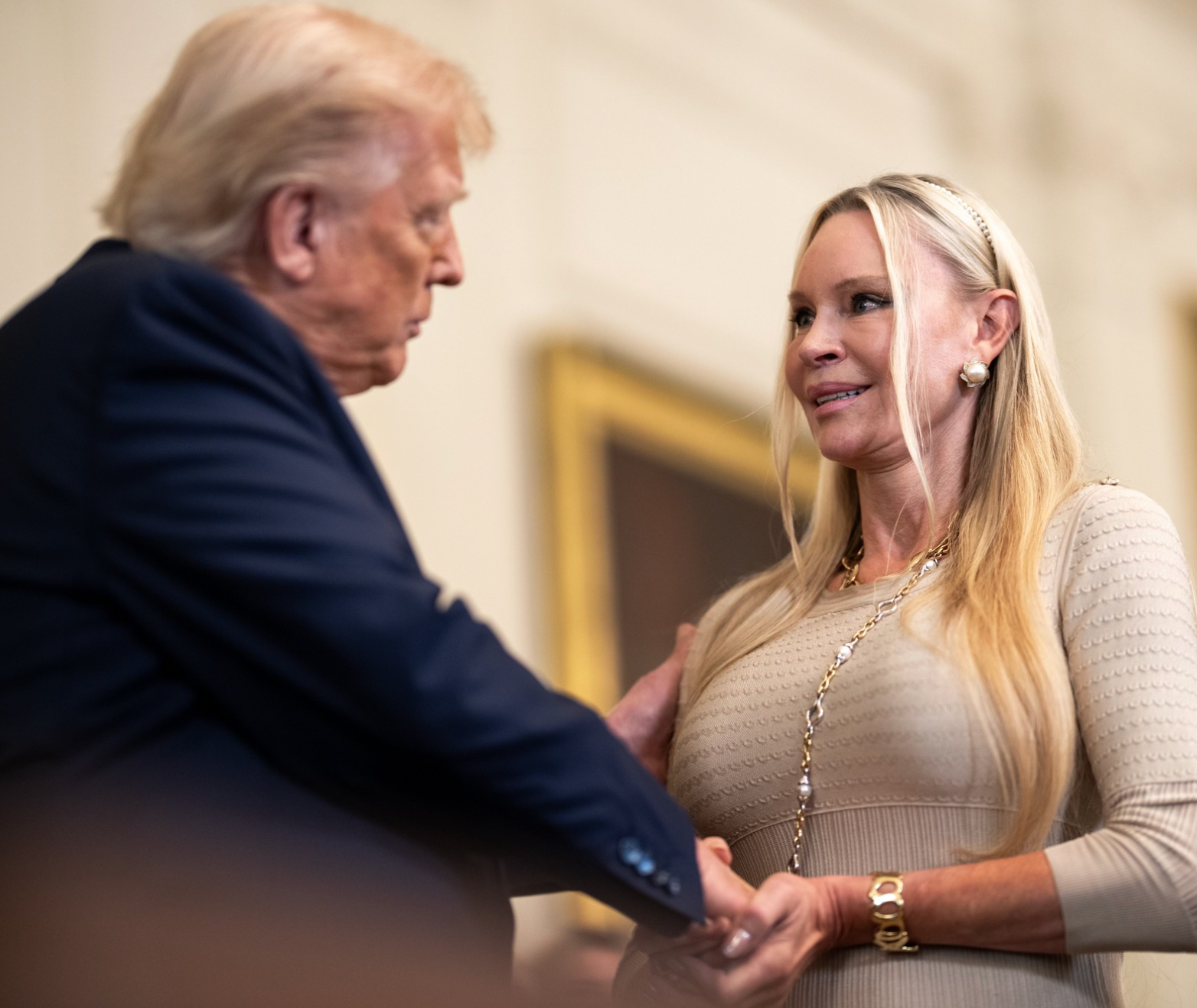 Trump greets Jackie Siegel at the White House for the Halt Fentanyl Act signing