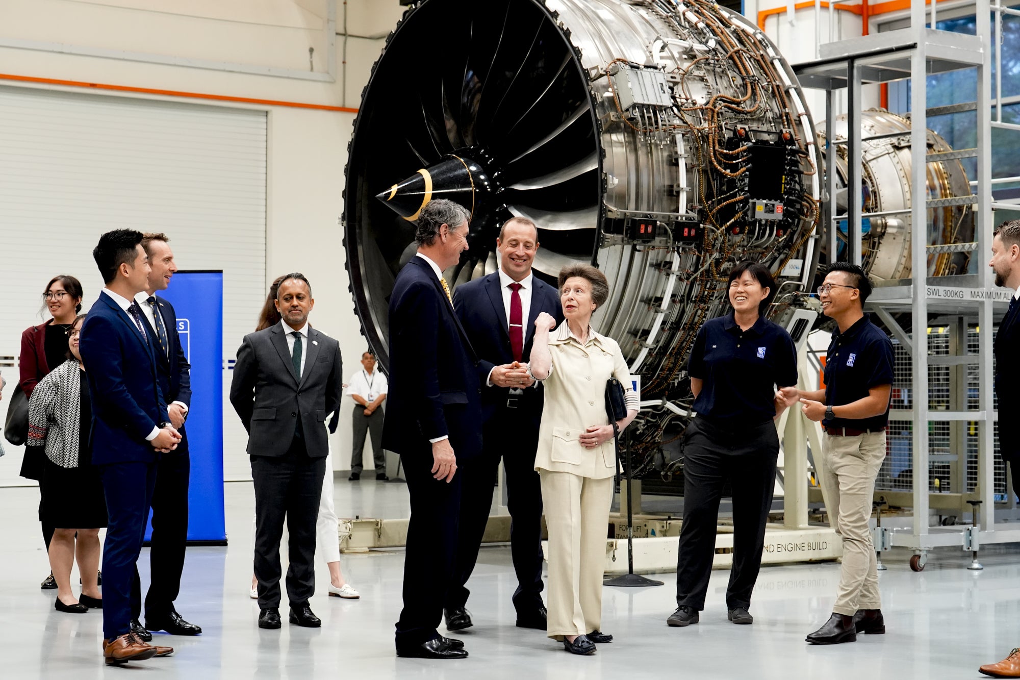 Princess Anne was shown the engines after testing the flight simulator