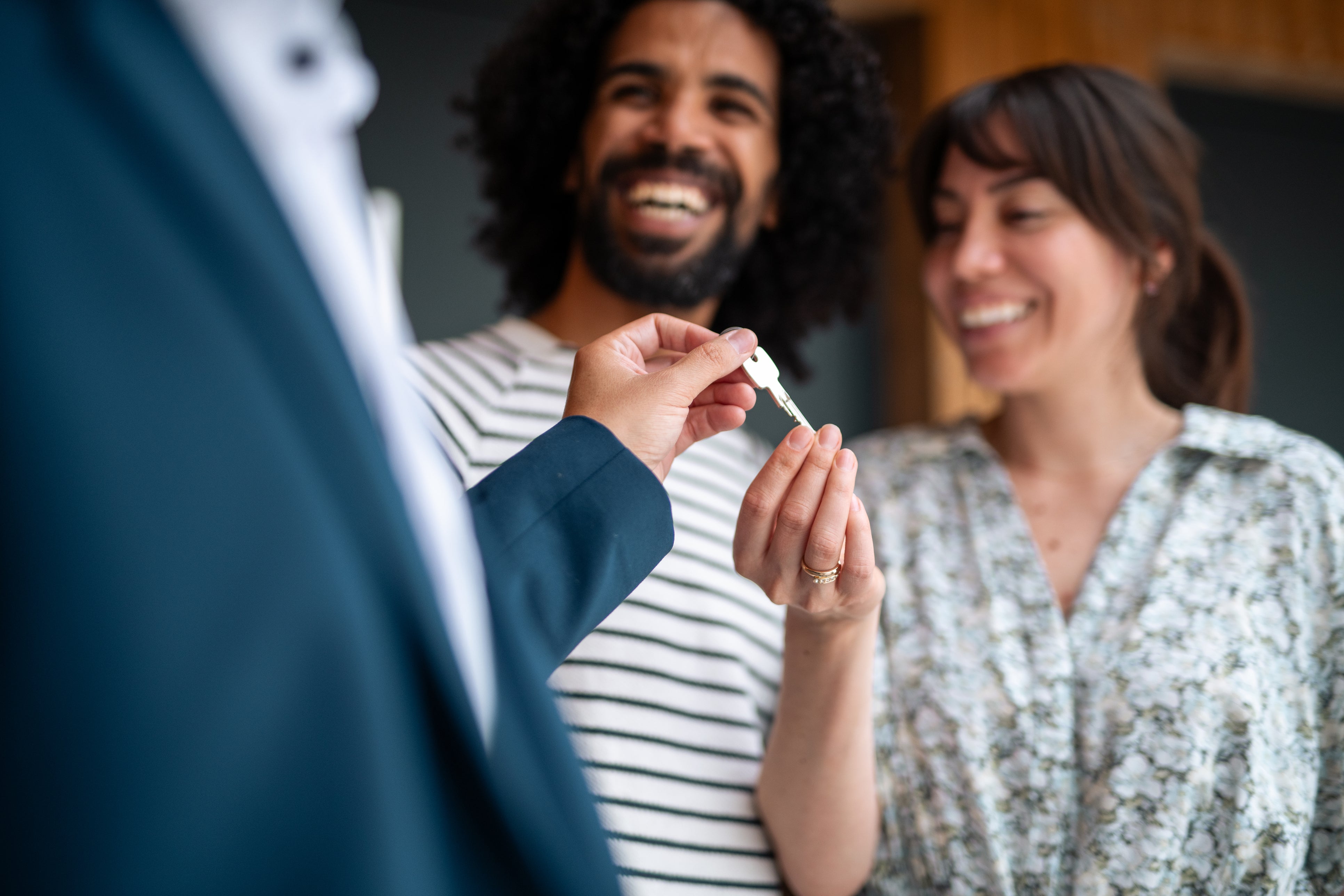 Homebuyers may want to consider adjustable-rate mortgages, but experts say there are pros and cons