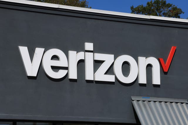 <p>Verizon confirmed that an issue was causing connectivity disruptions for its users on Wednesday, January 14, 2026. More than 100,000 people reported to Downdetector that their phones were stuck in “SOS” mode just after noon on Wednesday</p>