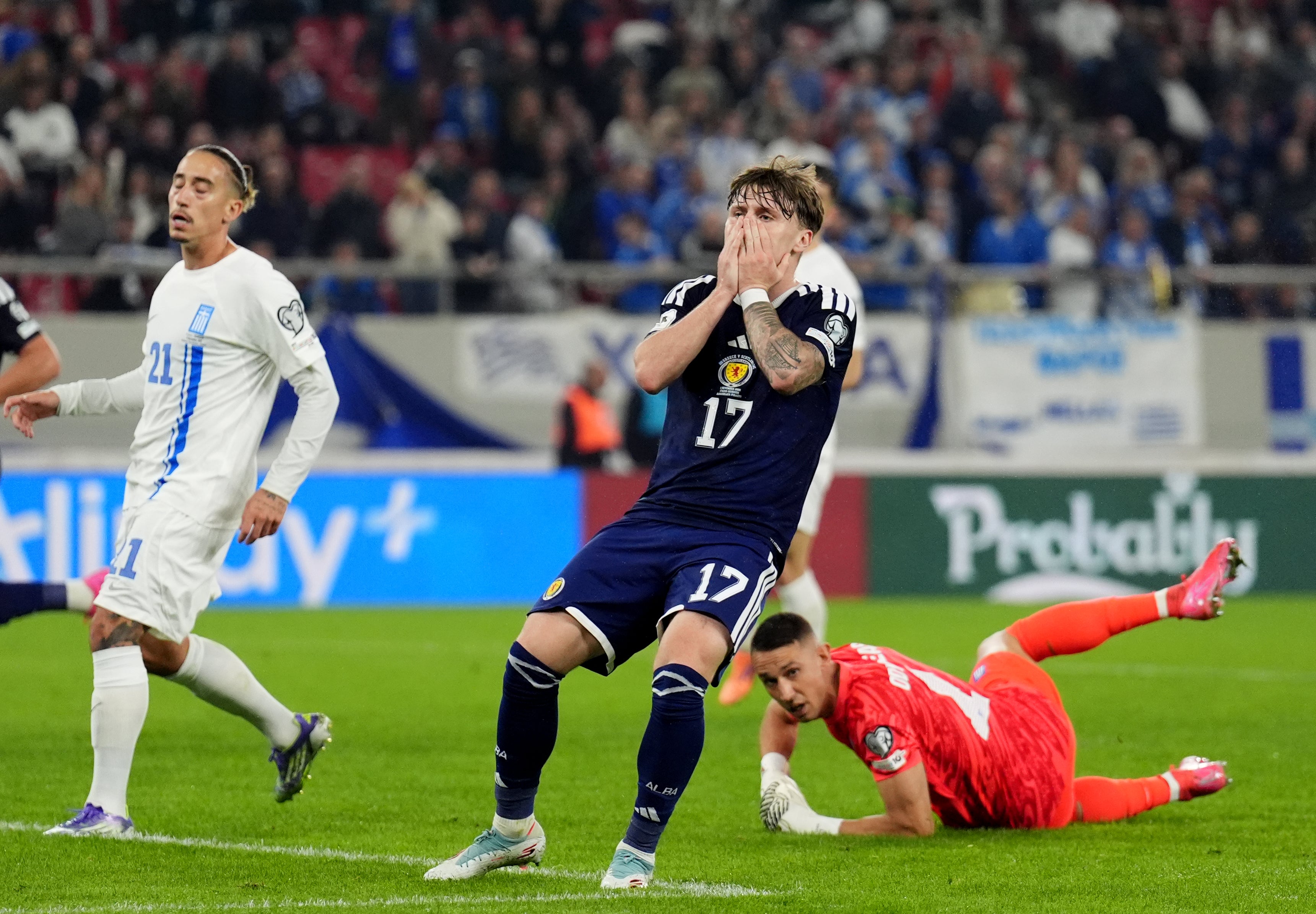 Ben Gannon-Doak reacts to a missed chance