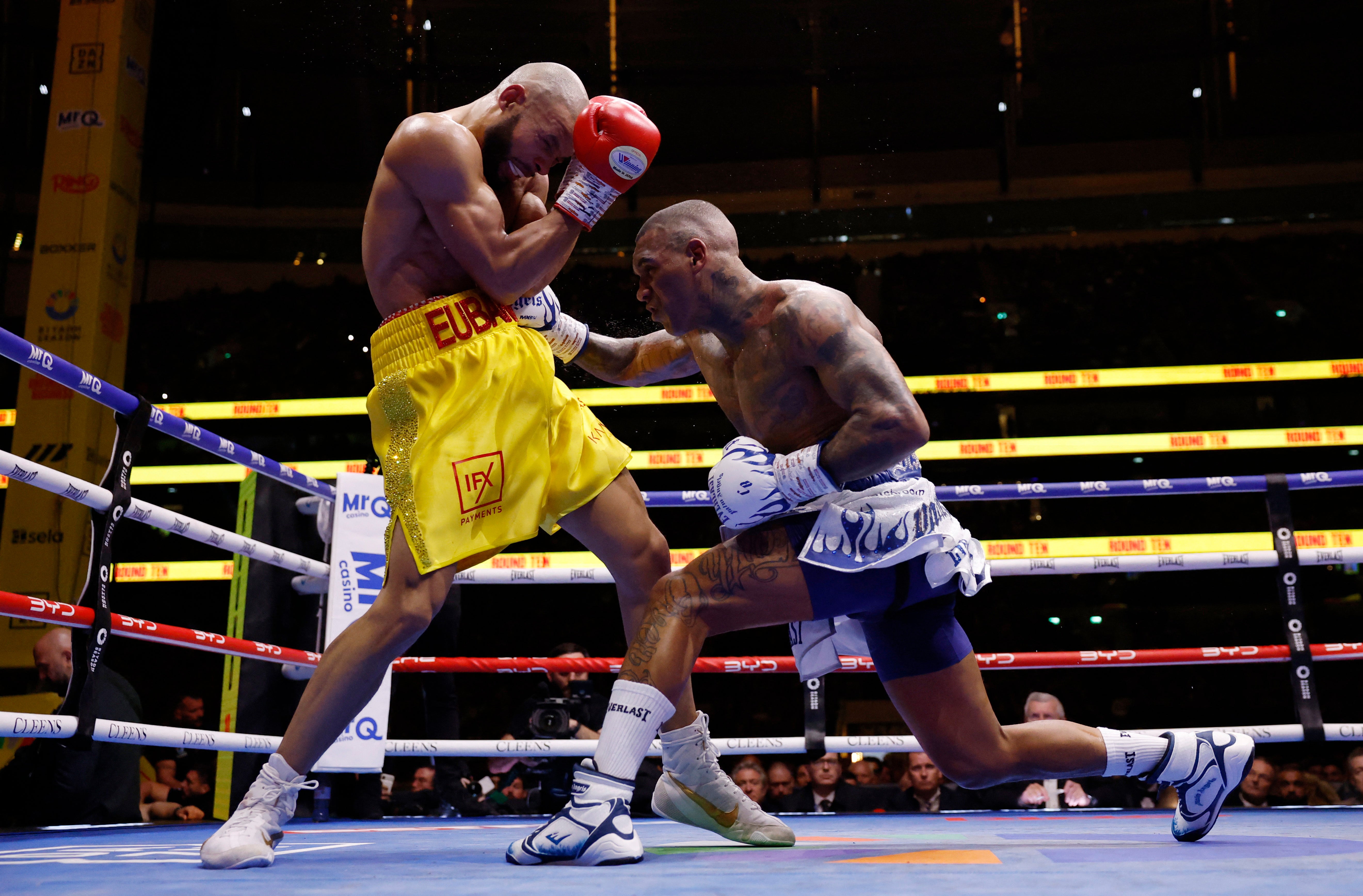 Benn slams a body shot