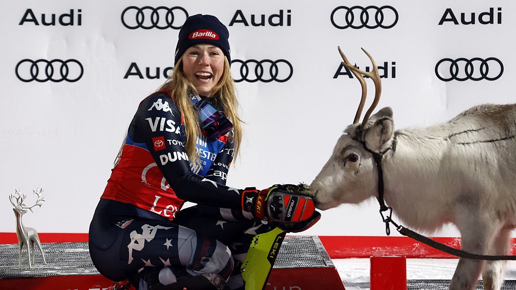 Mikaela Shiffrin won the first slalom race of the season, and with it a reindeer