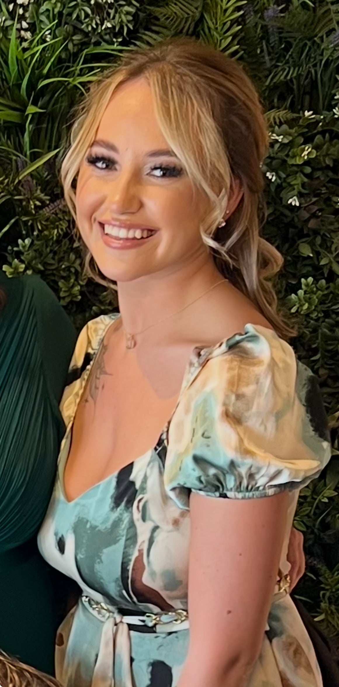 Chloe Hipson, 21, from Lanarkshire, Scotland