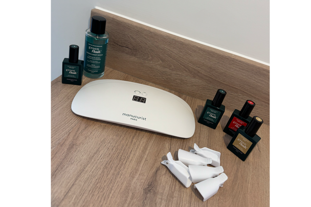 best gel nail kit indybest review Manucurist semi-permanent LED green flash