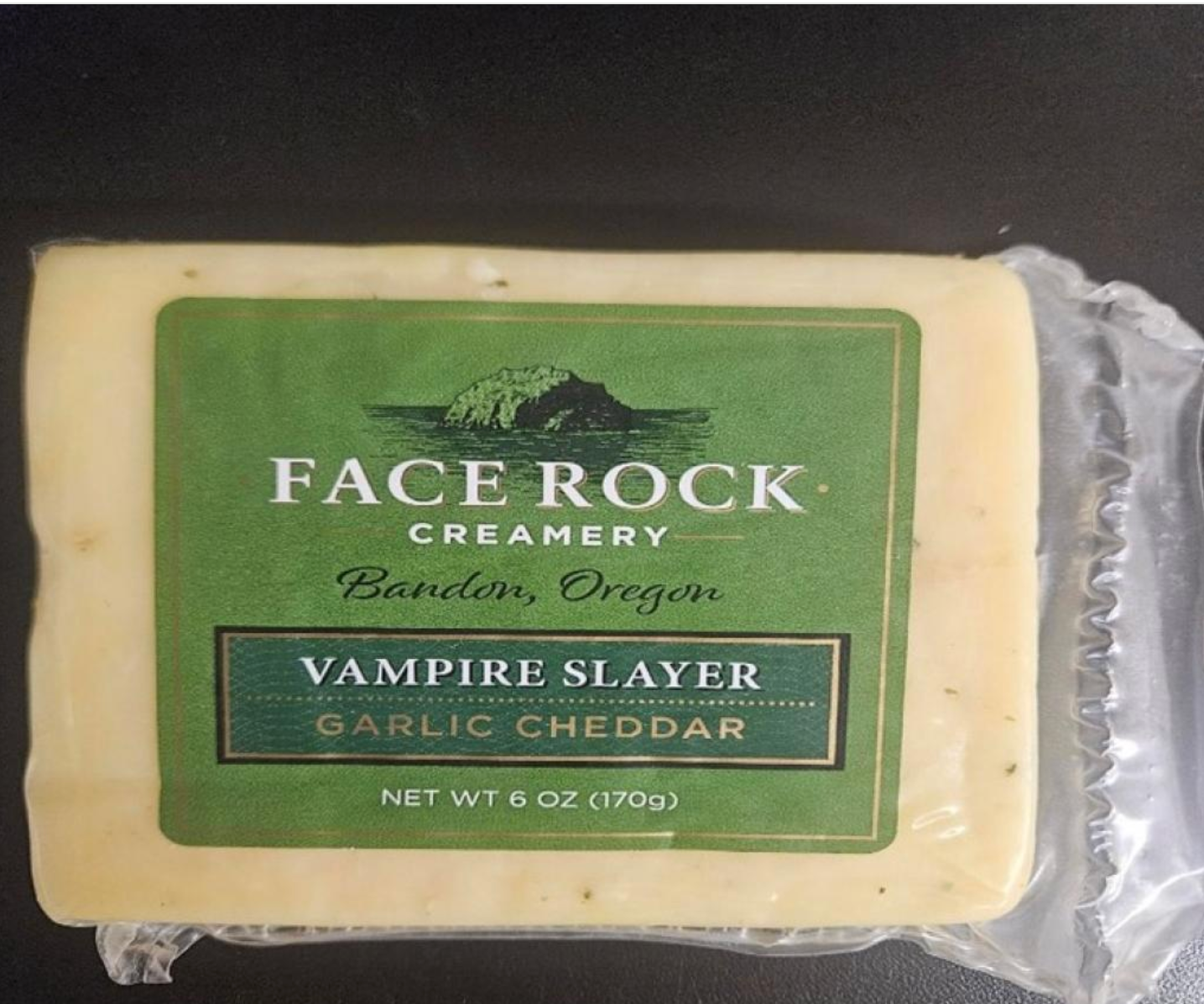 O queijo afetado foi vendido apenas na loja principal da Face Rock em Oregon.