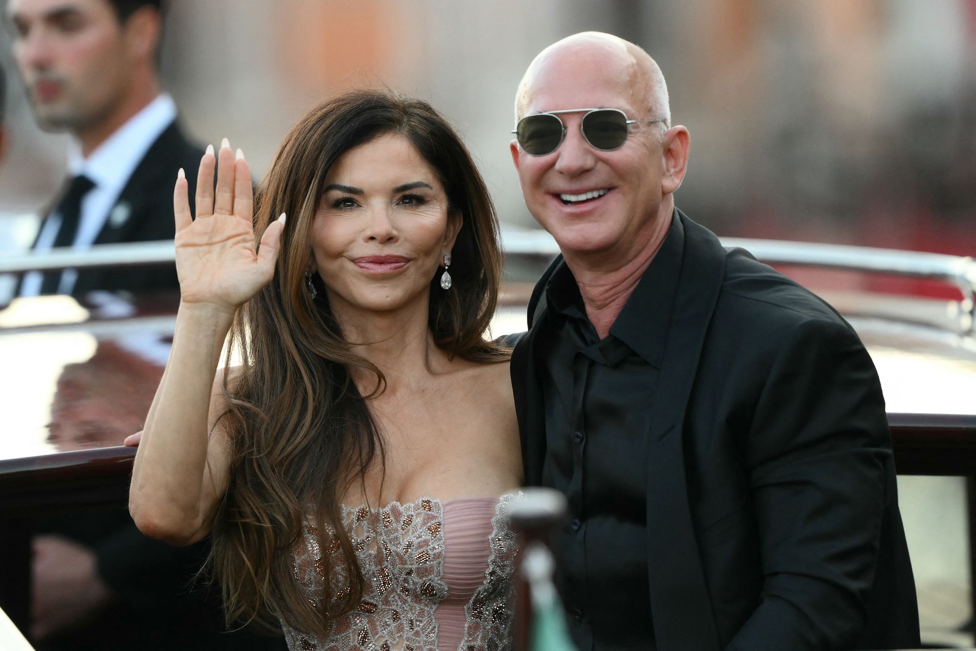 Does the Jeff Bezos and Lauren Sánchez Met Gala sponsorship spell doom? The path to cultural domination: Lauren Sánchez Bezos and husband Jeff will preside over the Met Gala guest list
