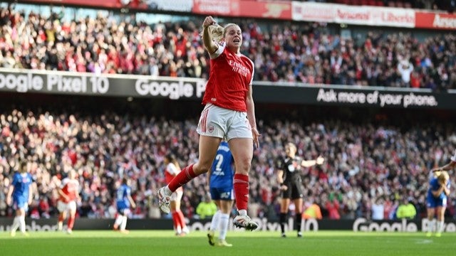 Experience the action: Treat someone to a ticket to see Arsenal Women take on their biggest rivals