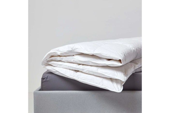 Best kids duvet Indybest review Homescape goose feather and down duvet