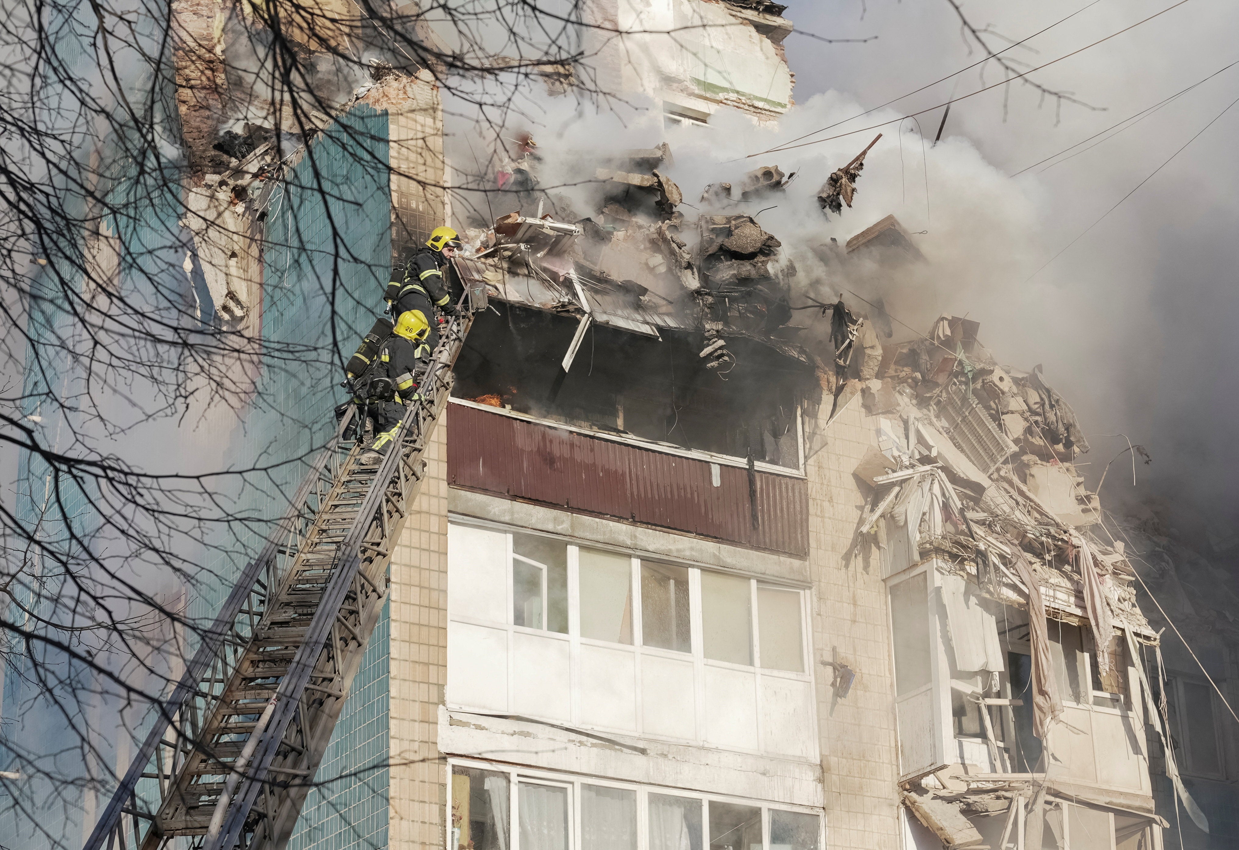 Under the proposal, Russia would lose its guarantees and the recognition of territory if it reopened attacks on Ukraine