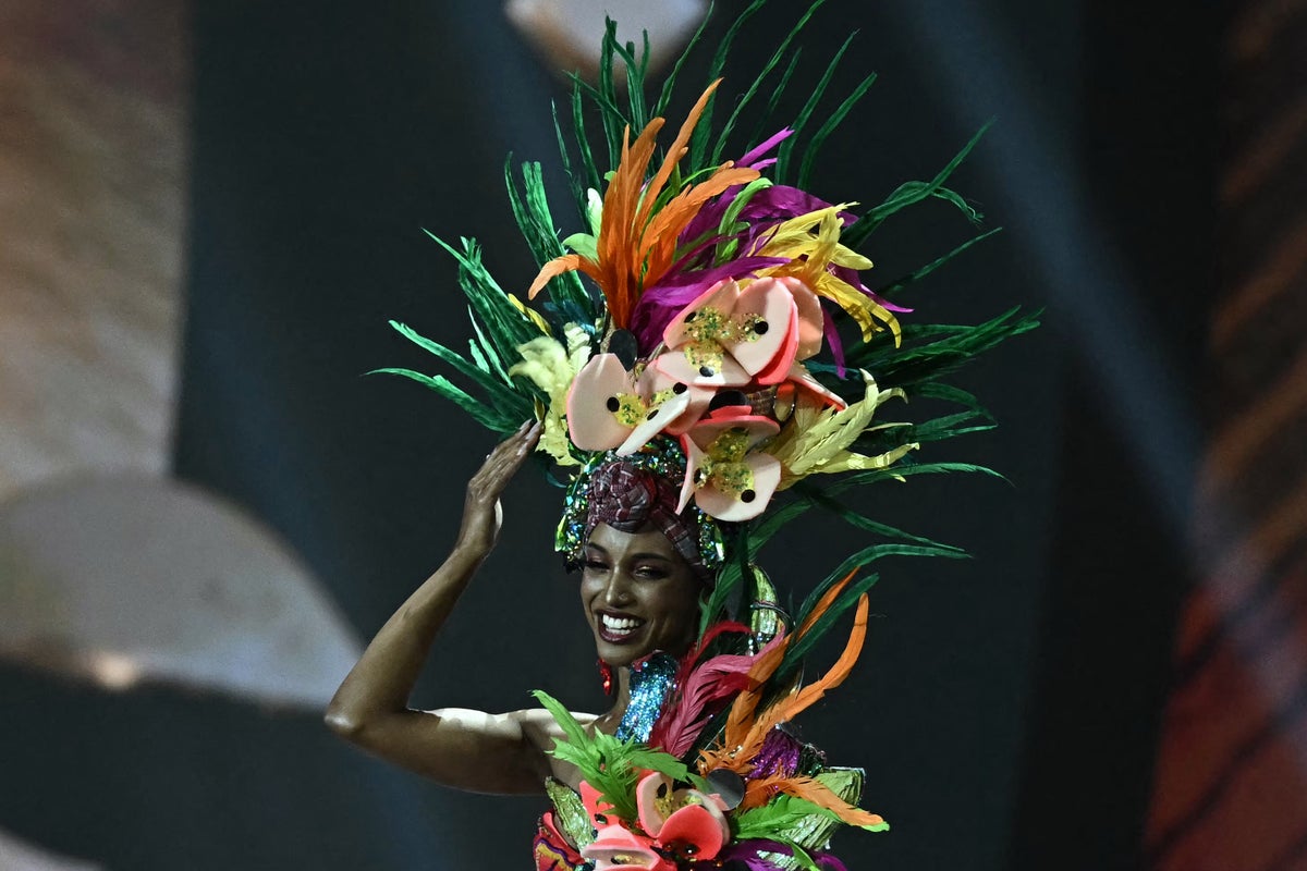 Former Miss Universe Jamaica Gabrielle Henry sues pageant organisation over stage fall Former Miss Universe Jamaica Gabrielle Henry sues pageant organisation over stage fall