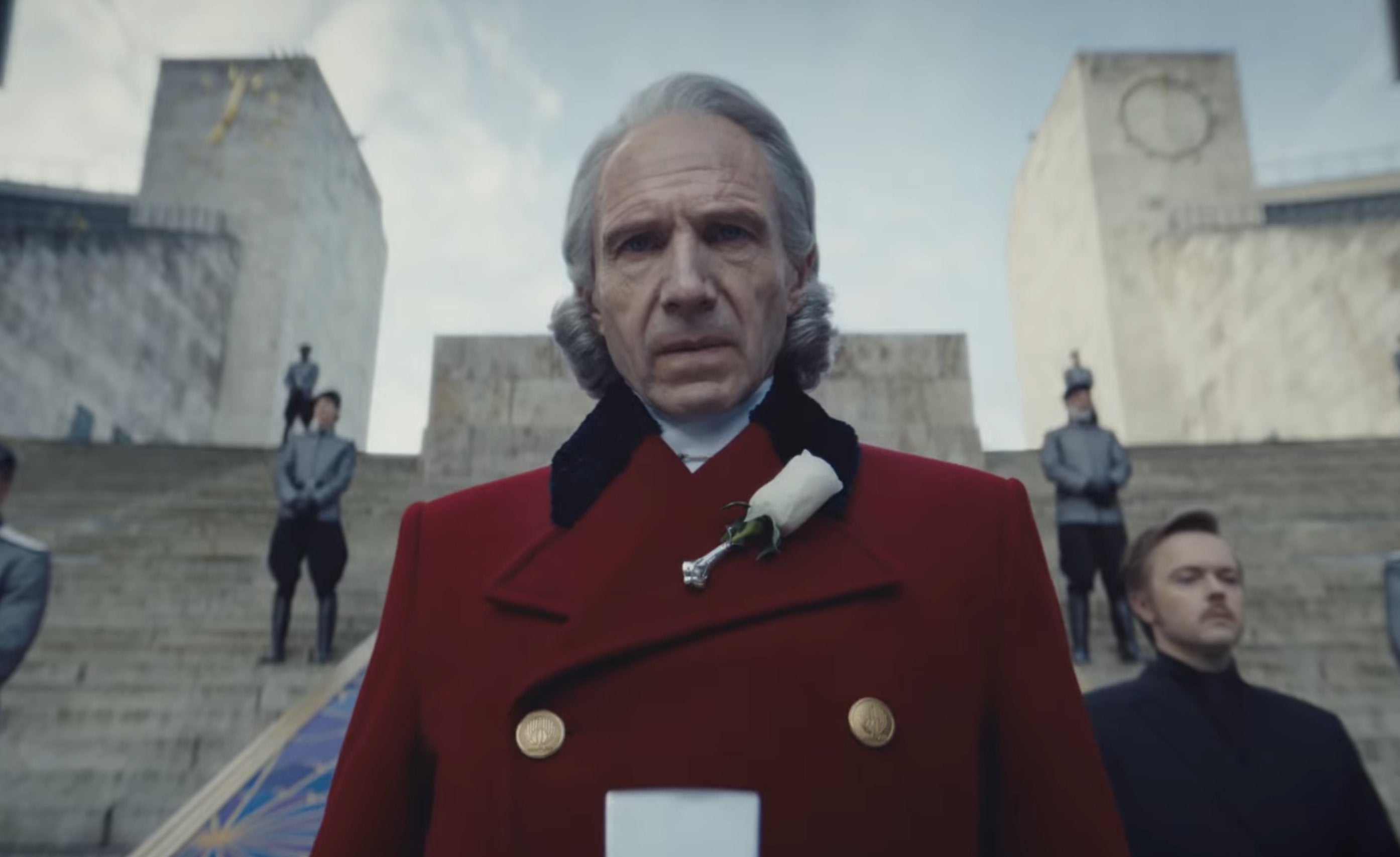 Ralph Fiennes plays President Snow
