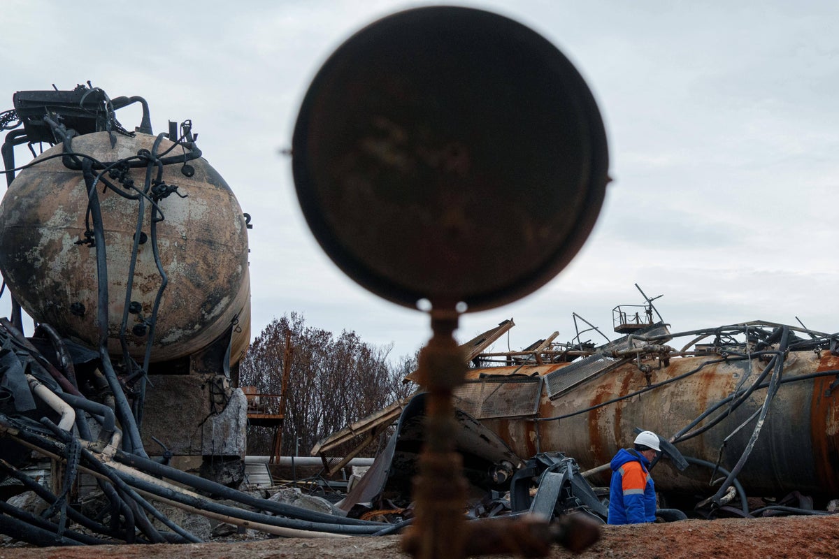 Zelensky turns to African nation to solve Ukraine's energy crisis
