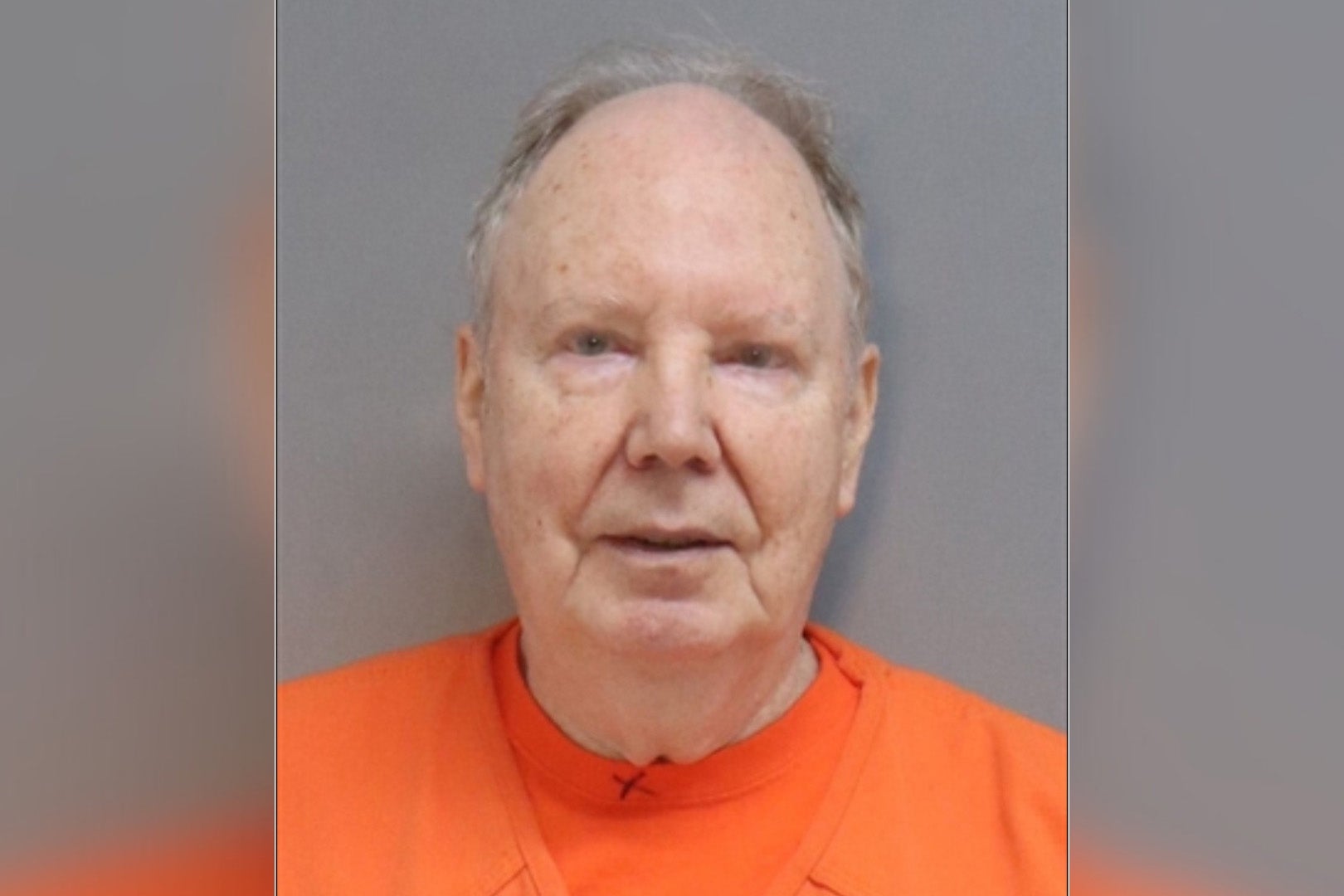 Na segunda-feira, Patrick Galvani, 81 anos, foi preso sob suspeita de assassinar sua ex-mulher, Nancy Galvani, em 1982.