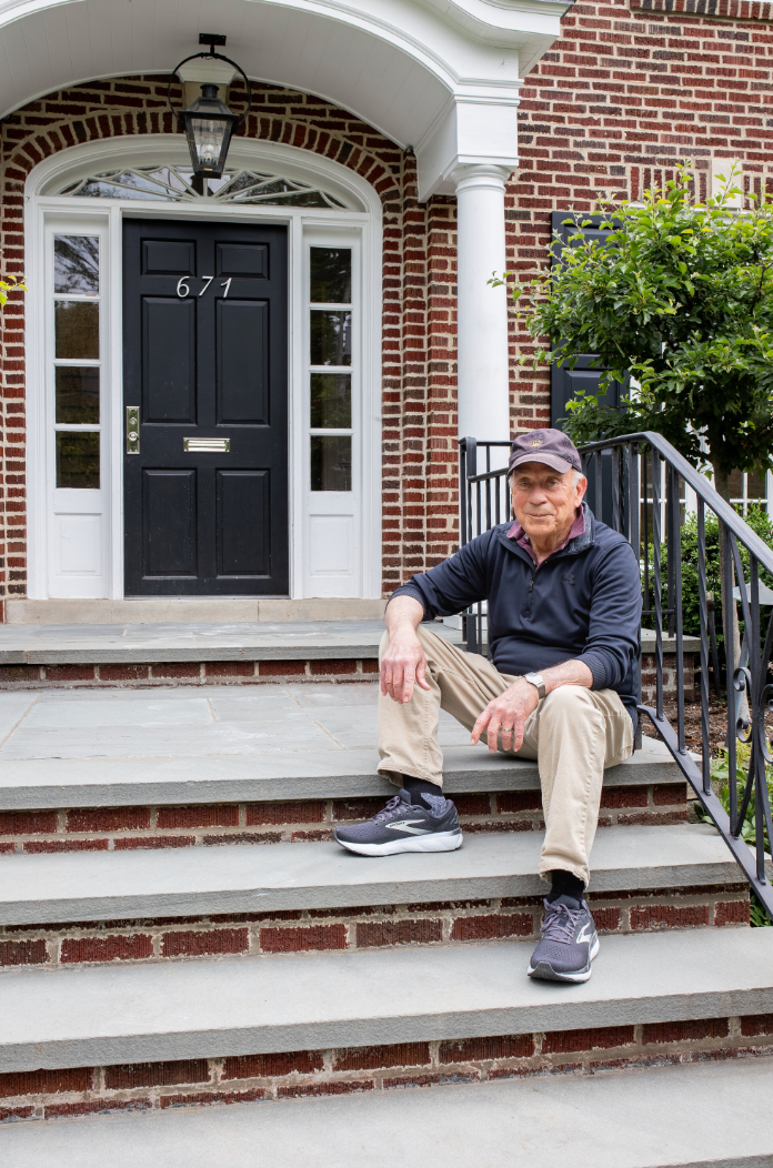 John Abendshien sat on the steps of 671 Lincoln Ave, Winnetka, Illinois, better known as the 'Home Alone' house