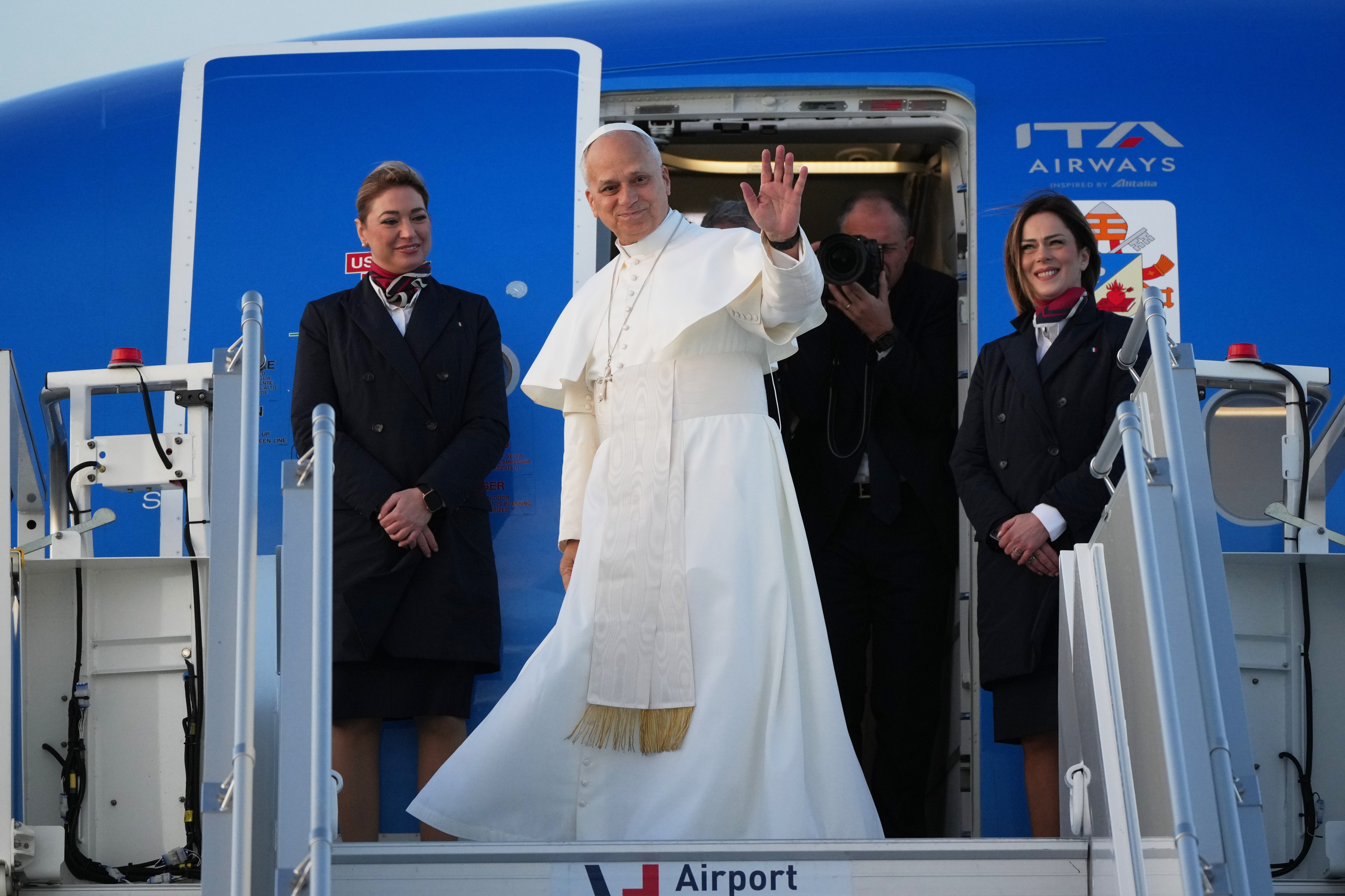APTOPIX Italy Mideast Pope Trip