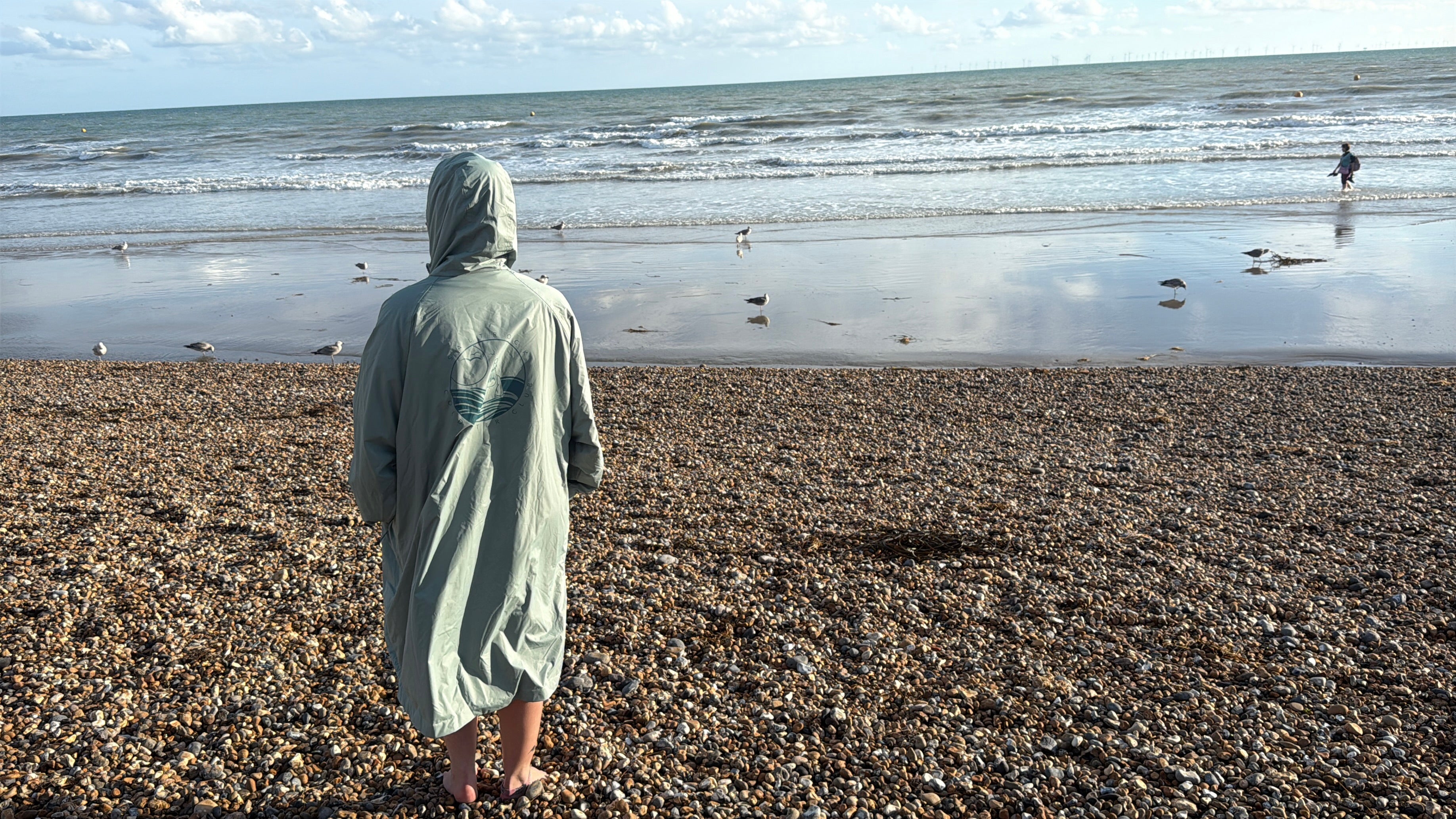 This robe is now £84 cheaper than its Dryrobe competitor