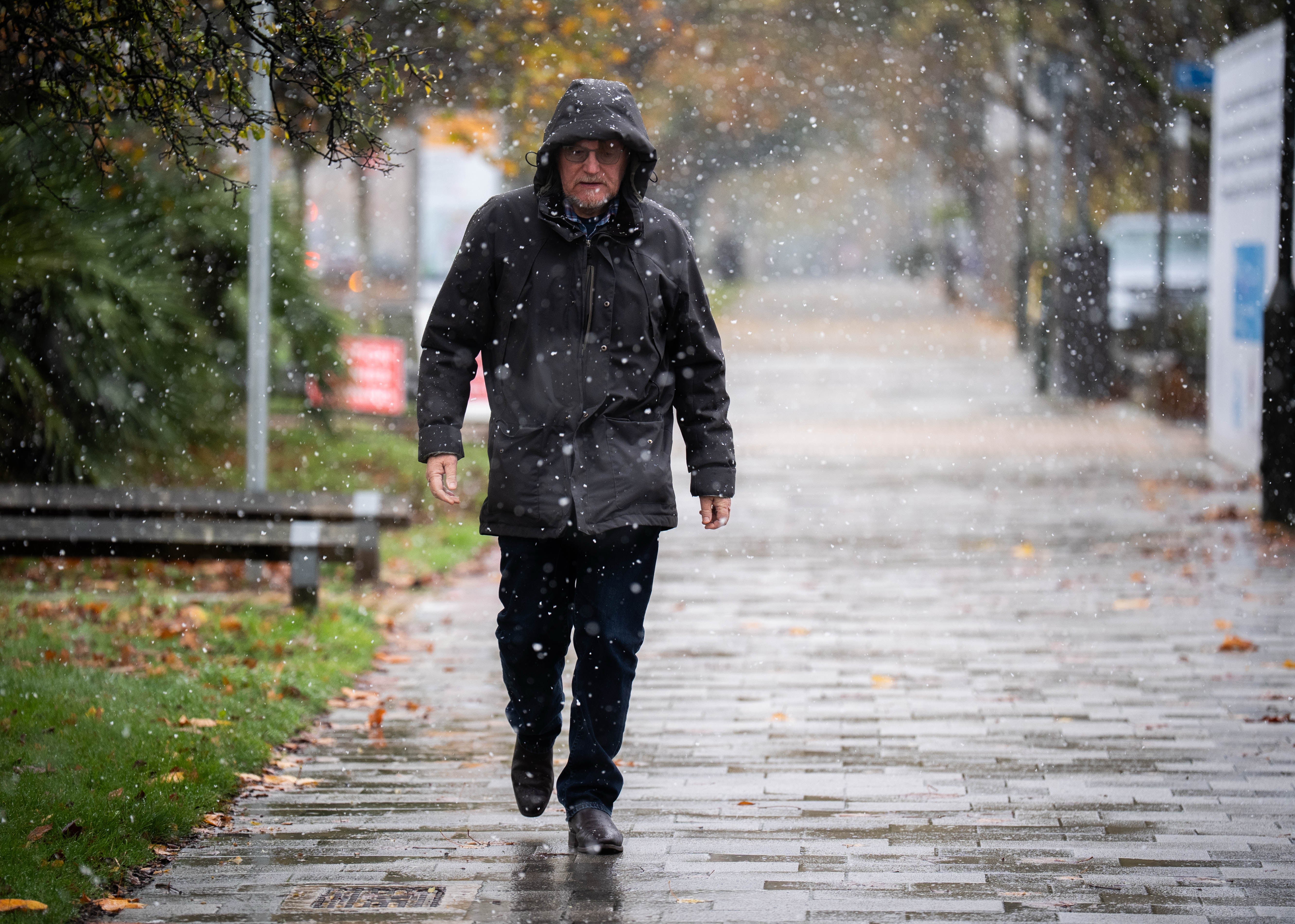 UK weather: Temperatures set to plummet next week as Britain braces for a wet Christmas