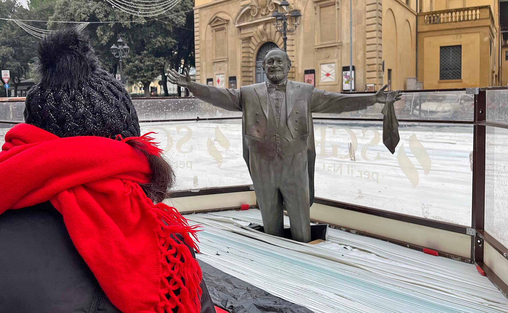 The statue of Luciano Pavarotti in the ice rink
