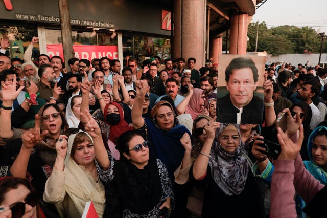 <p>Supporters of jailed former prime minister Imran Khan’s Pakistan Tehreek-e-Insaf (PTI) party protest over concerns about their leader’s health in Karachi, 28 November 2025</p>